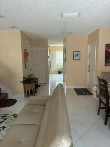 3305 APACHE Lane