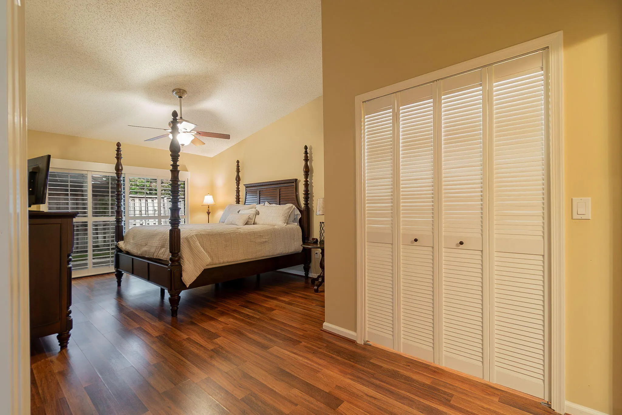 1487 Windship Circle