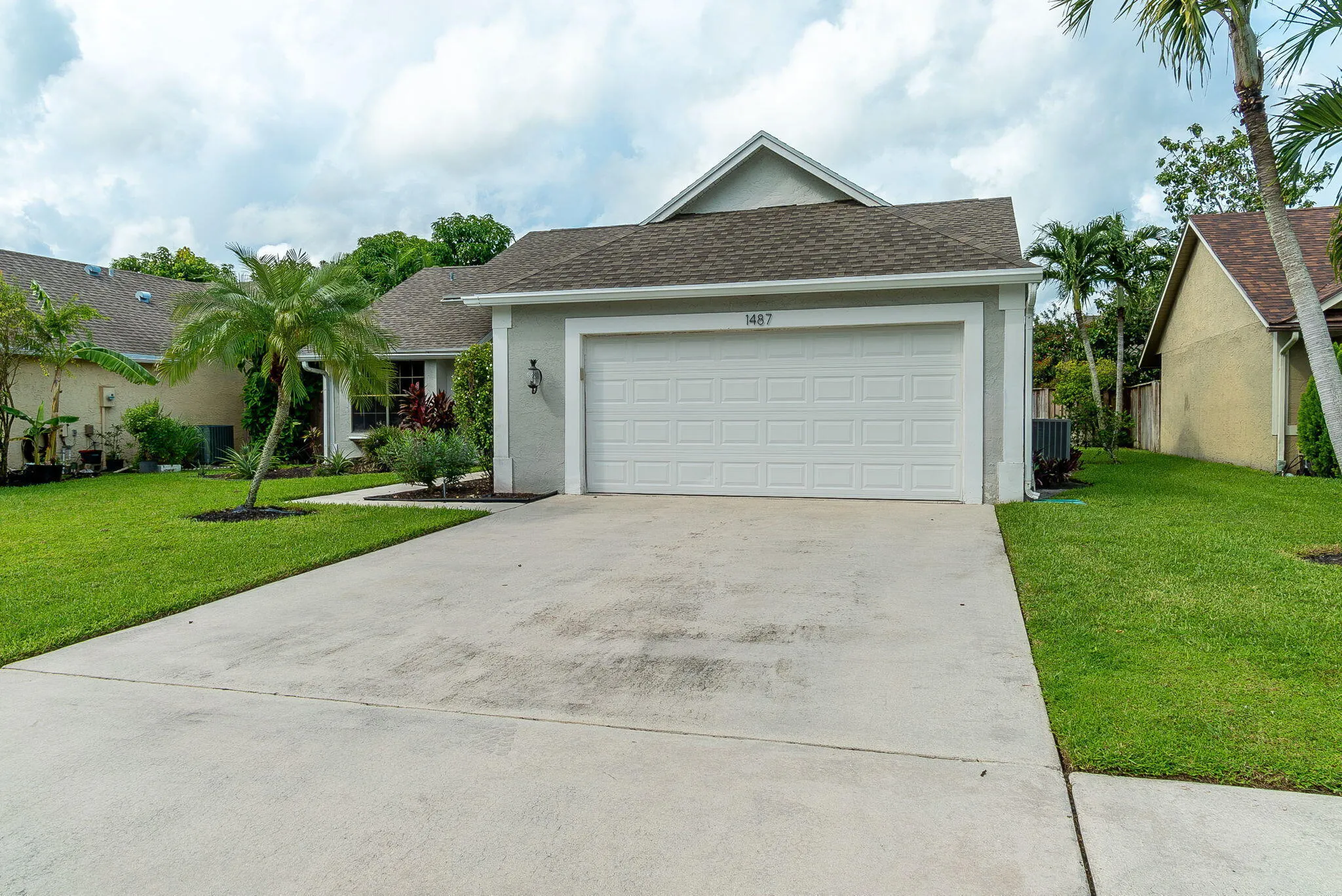 1487 Windship Circle