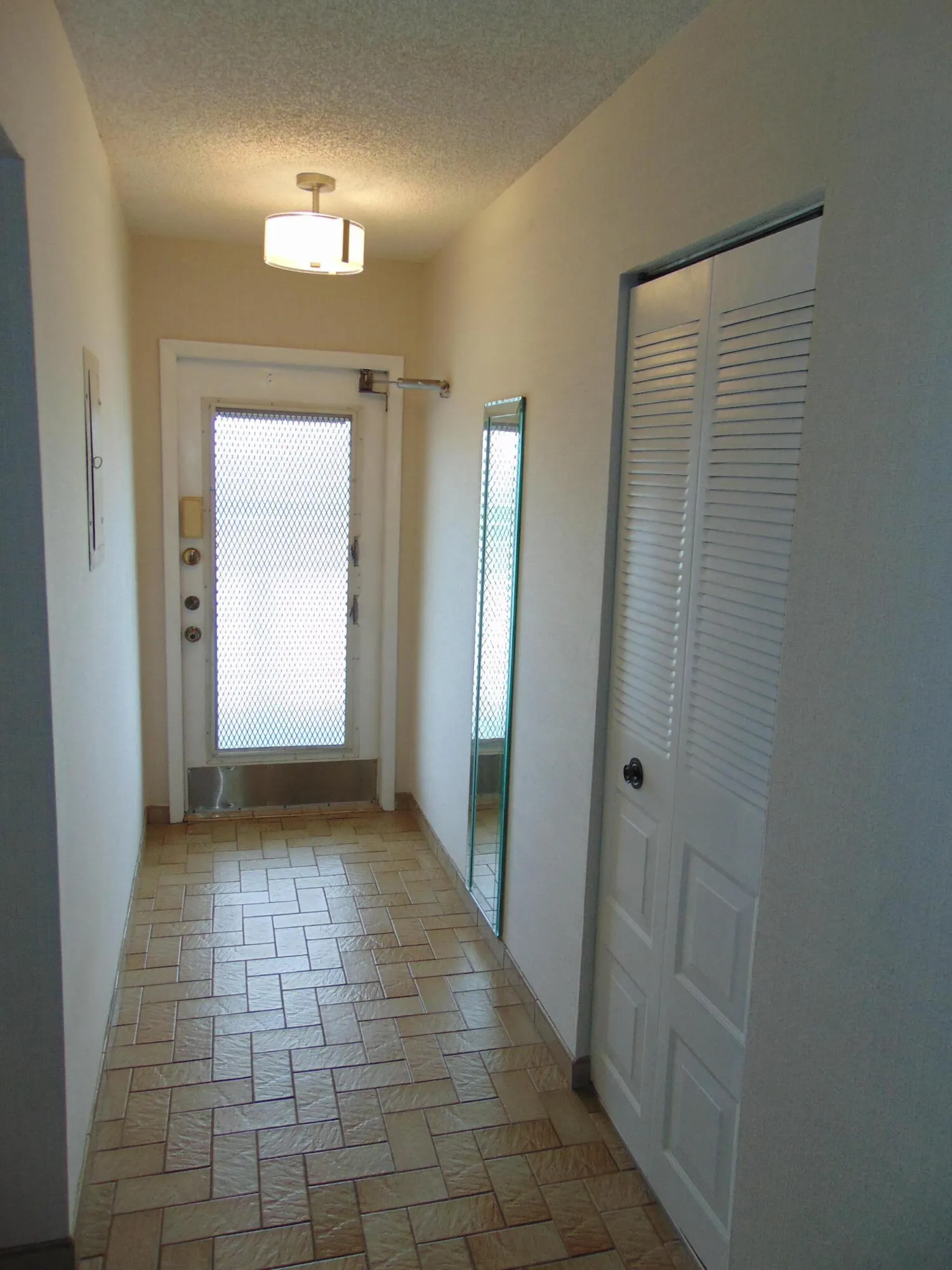 7624 NW 18TH Street #407