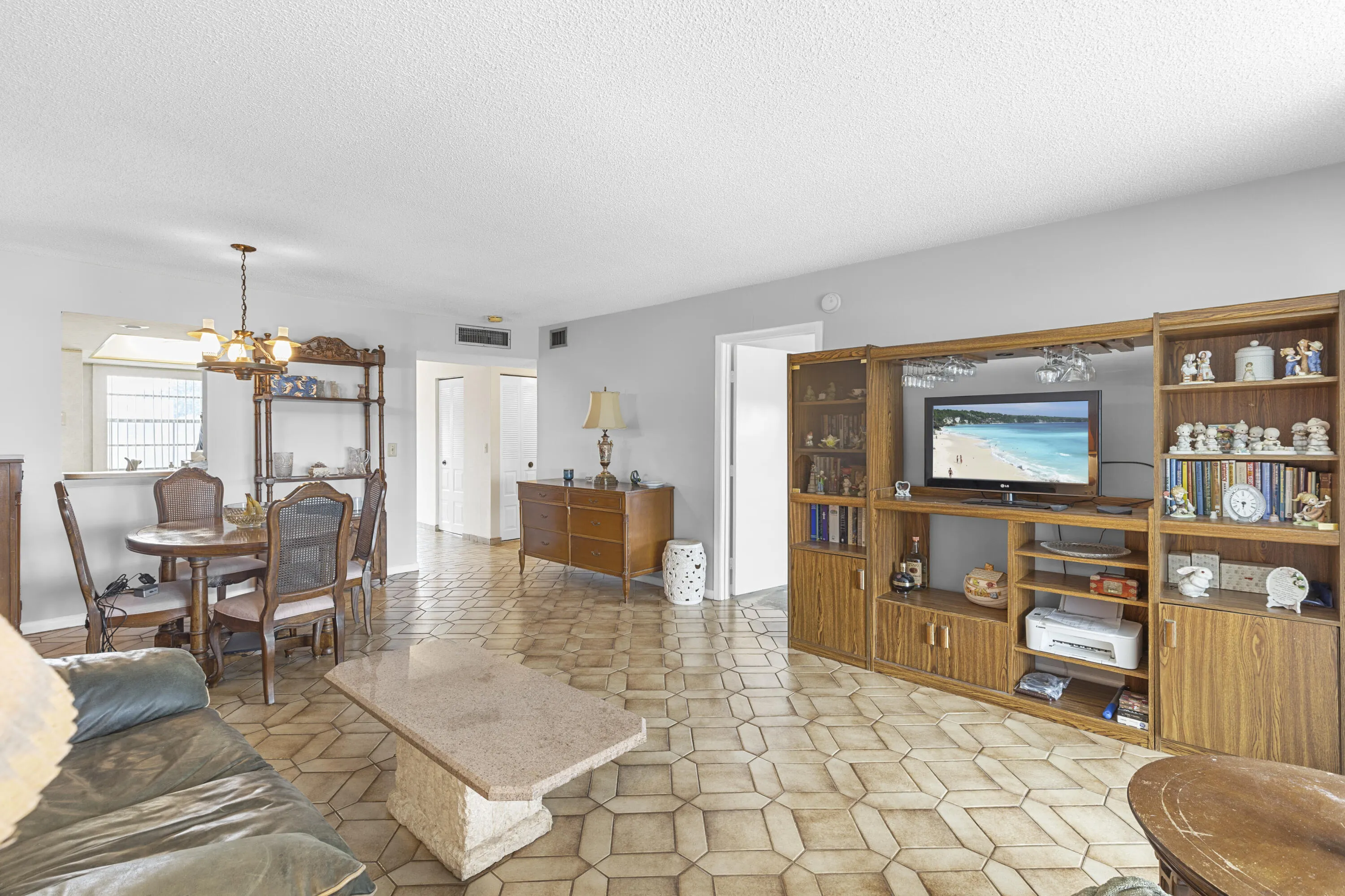 7624 NW 18TH Street #407