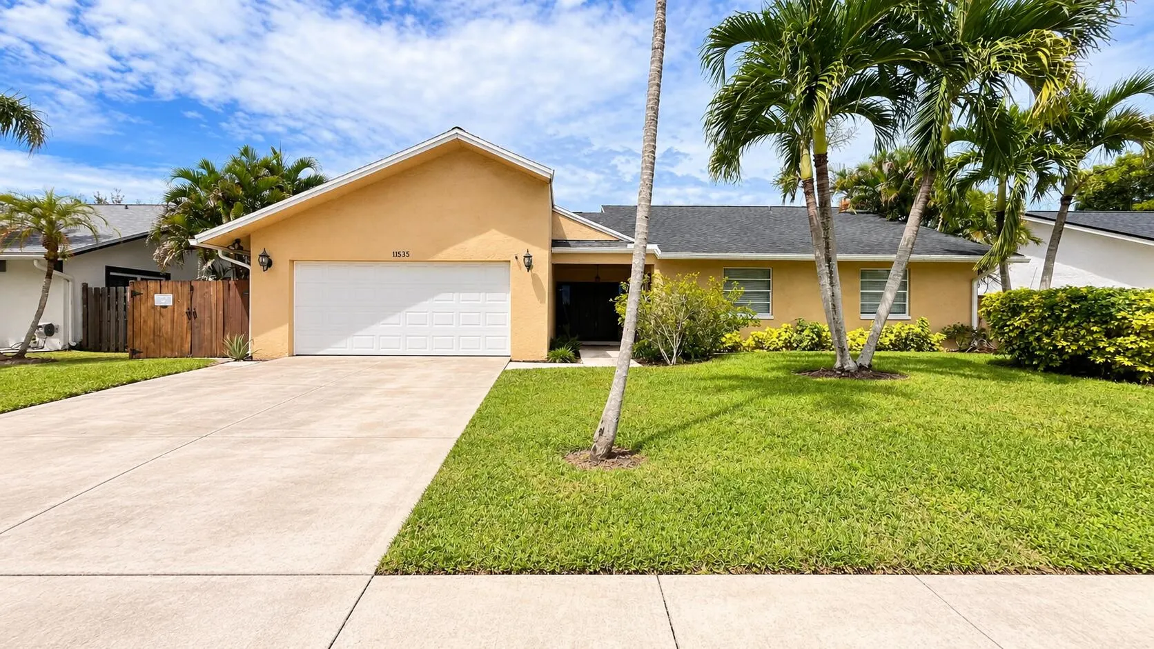 11535 Sanderling Drive