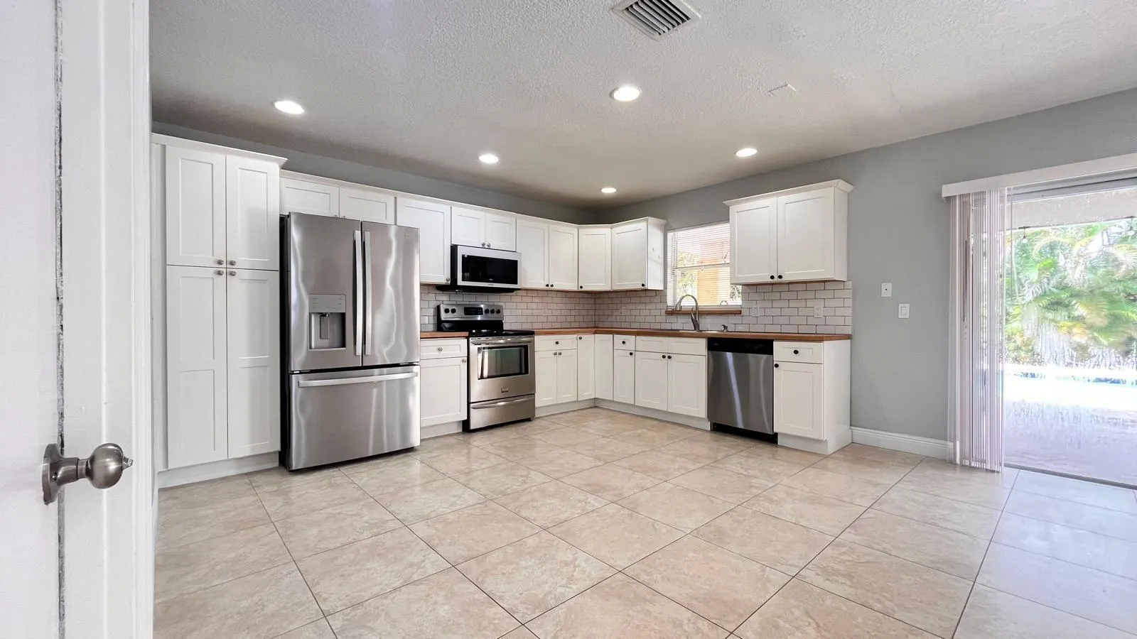 11535 Sanderling Drive