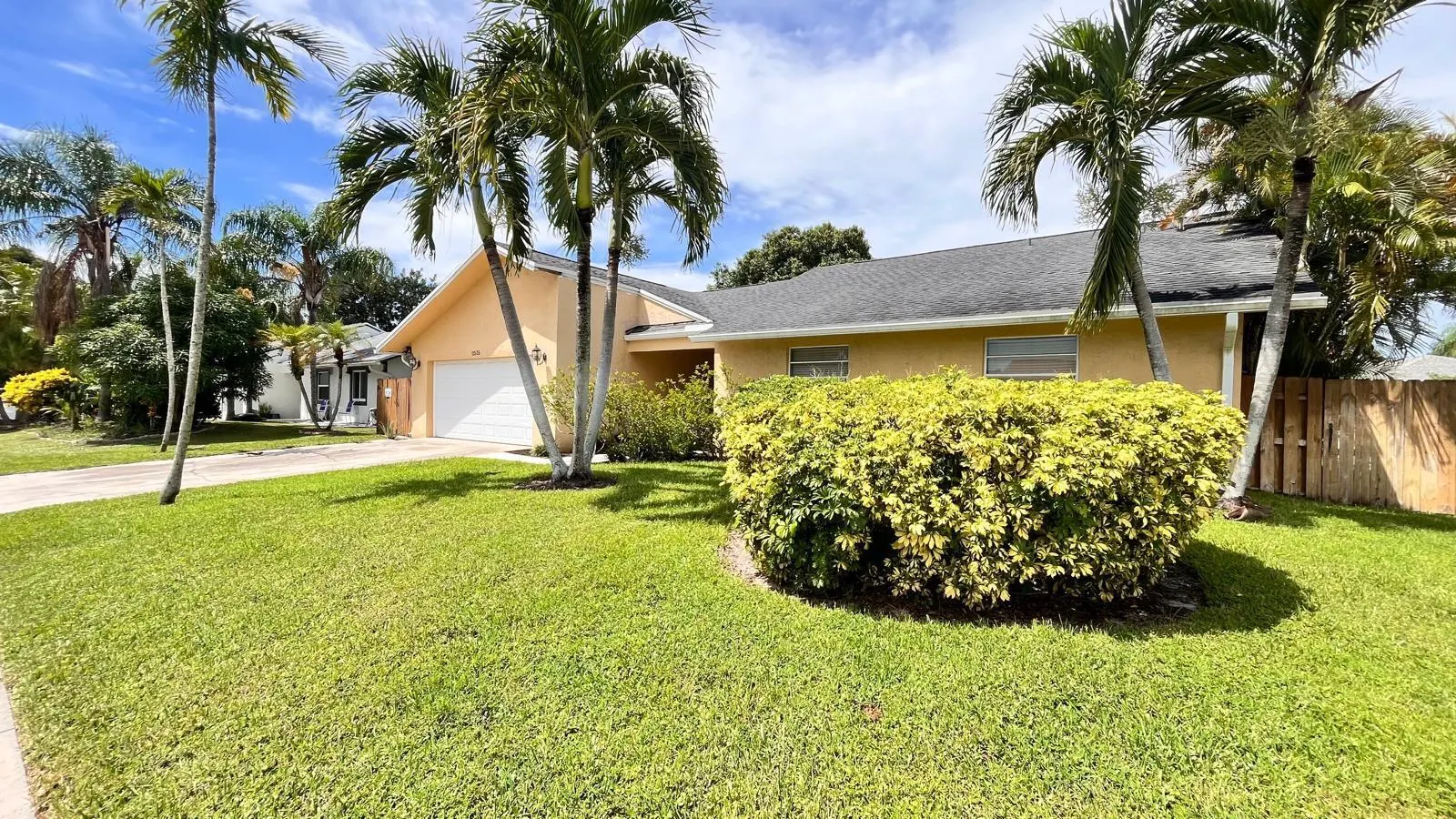 11535 Sanderling Drive
