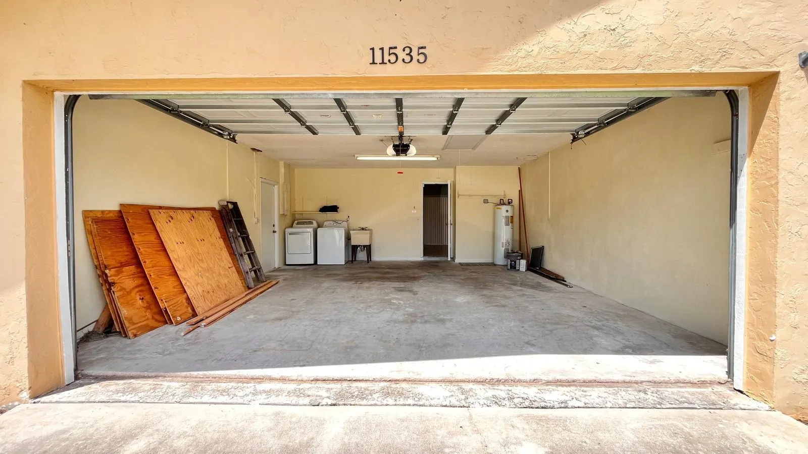11535 Sanderling Drive