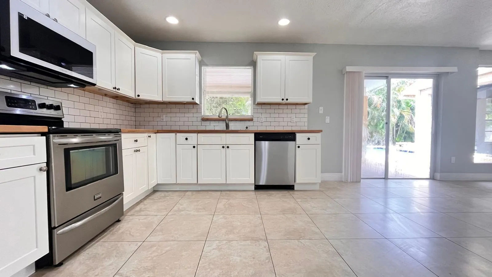 11535 Sanderling Drive