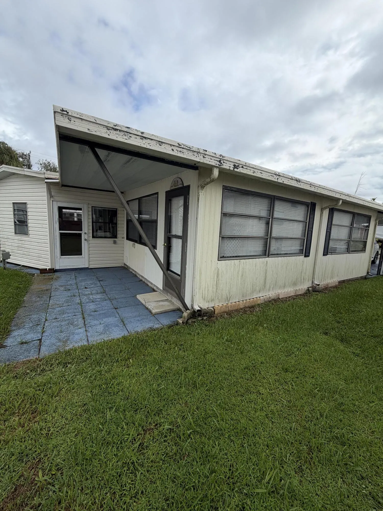 6695 SE 56TH Street