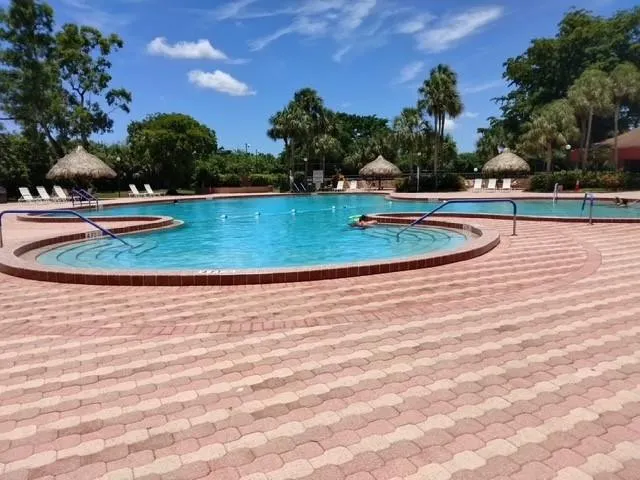 3060 HOLIDAY SPRINGS Boulevard #106