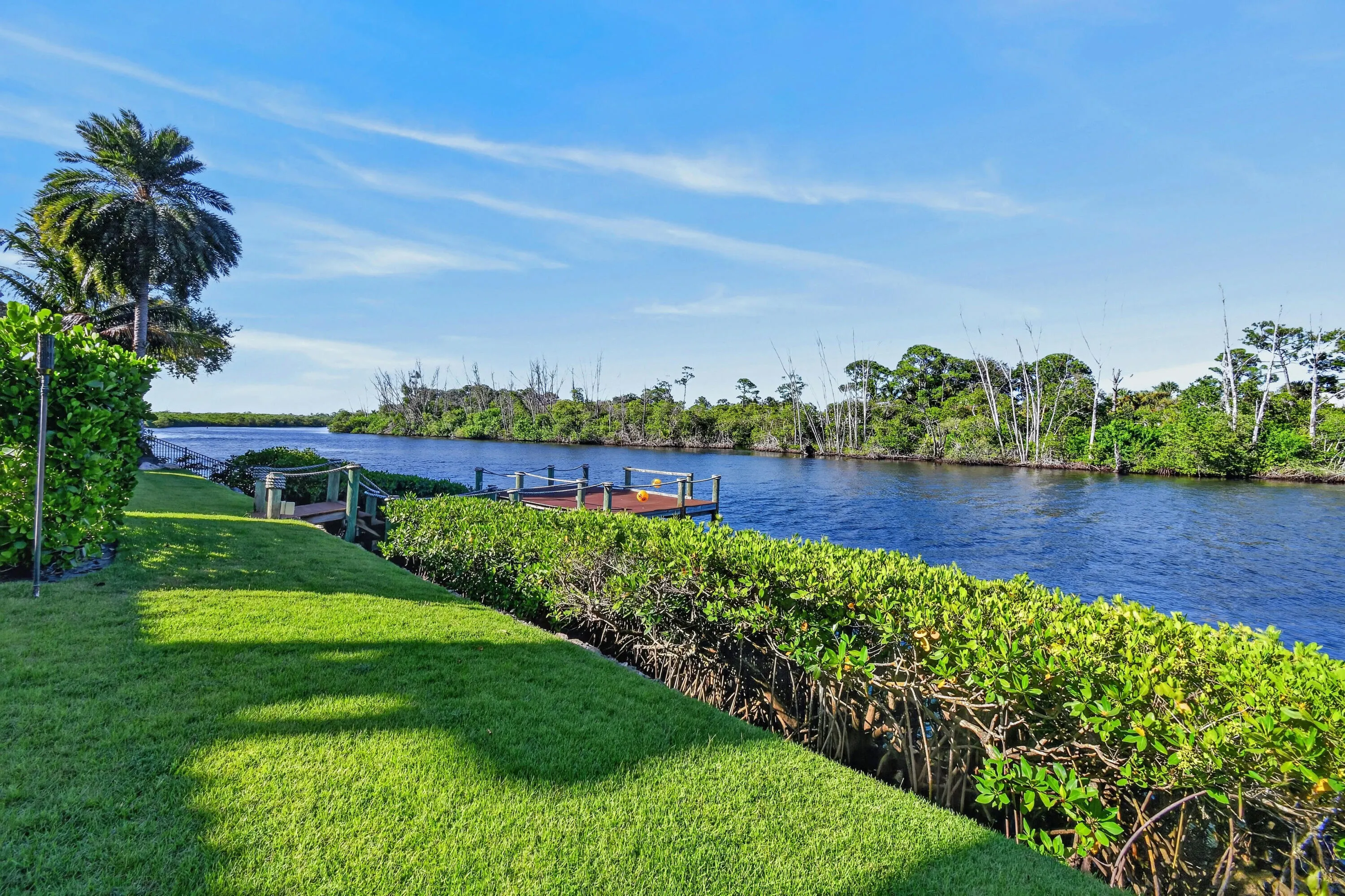 18519 SE Palm Island Lane