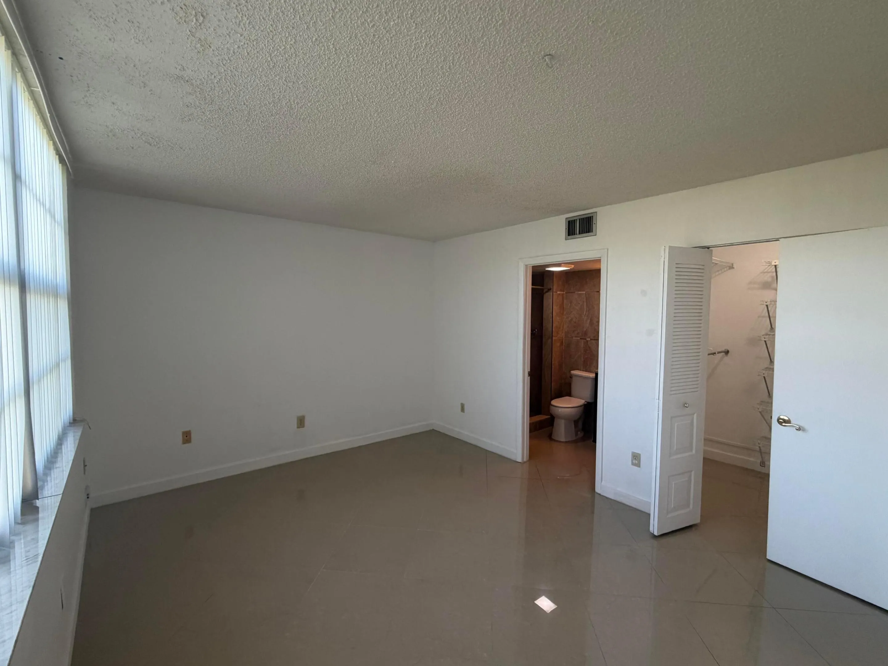 7380 NW 18TH Street #204