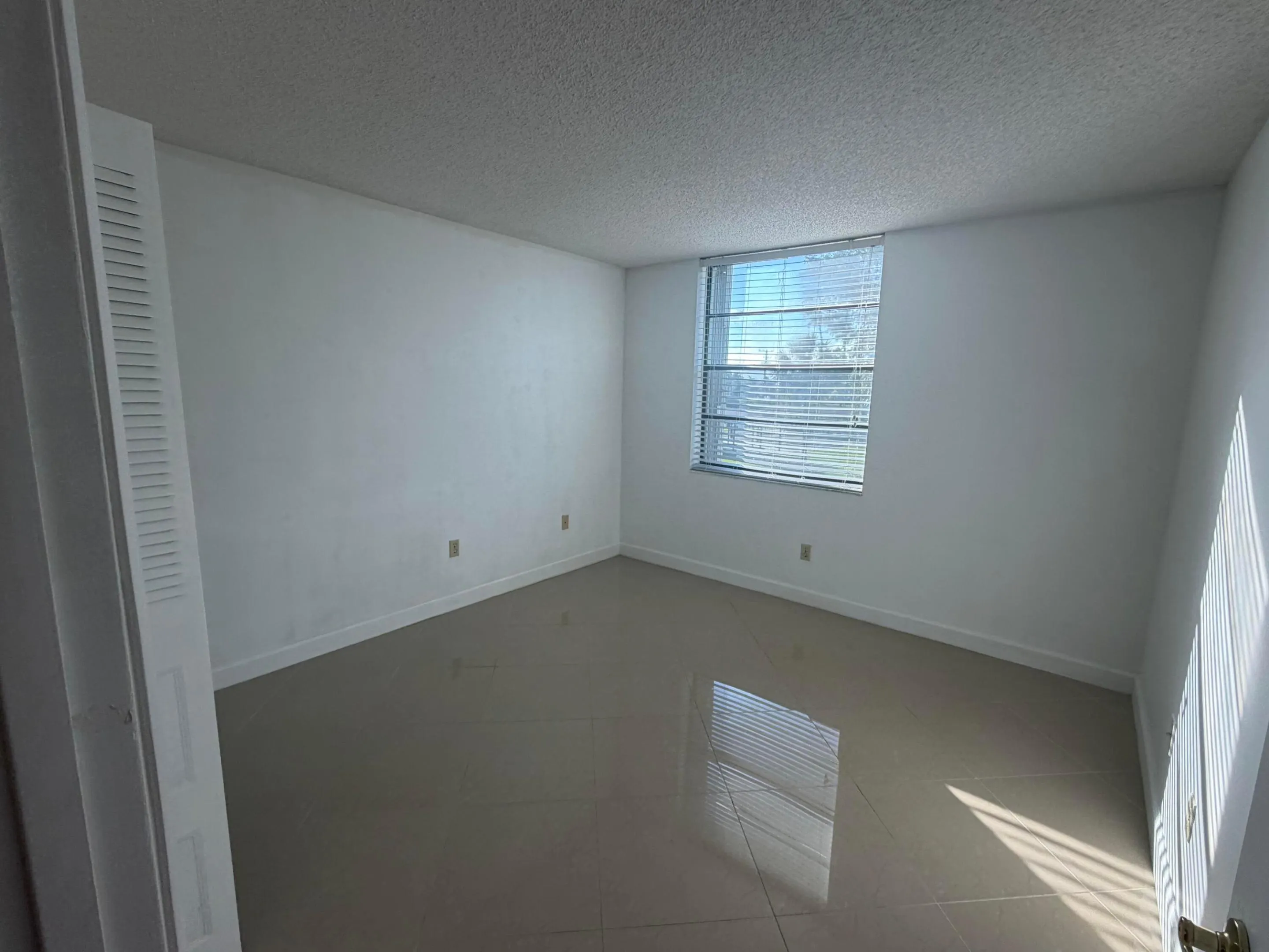 7380 NW 18TH Street #204