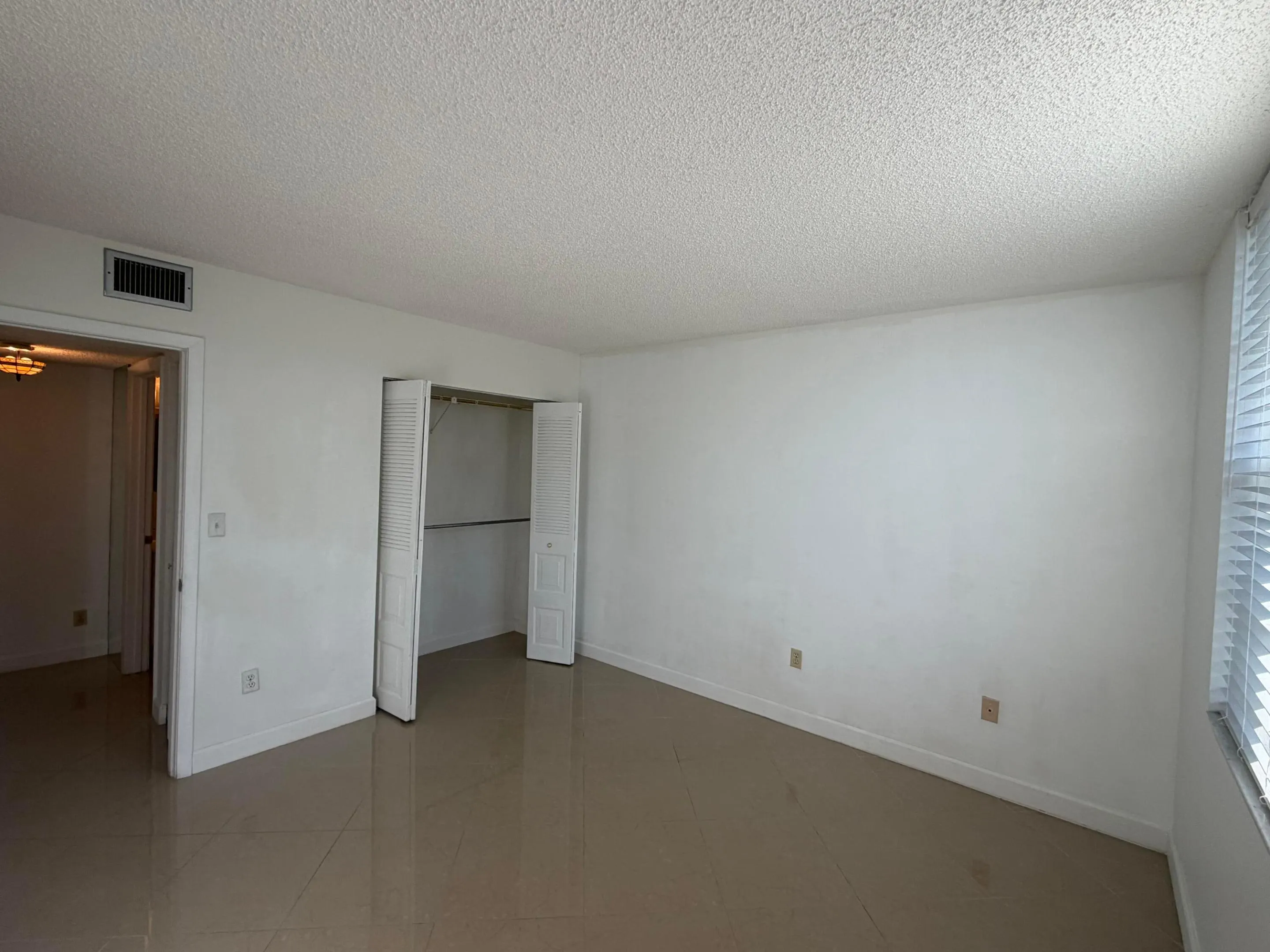 7380 NW 18TH Street #204