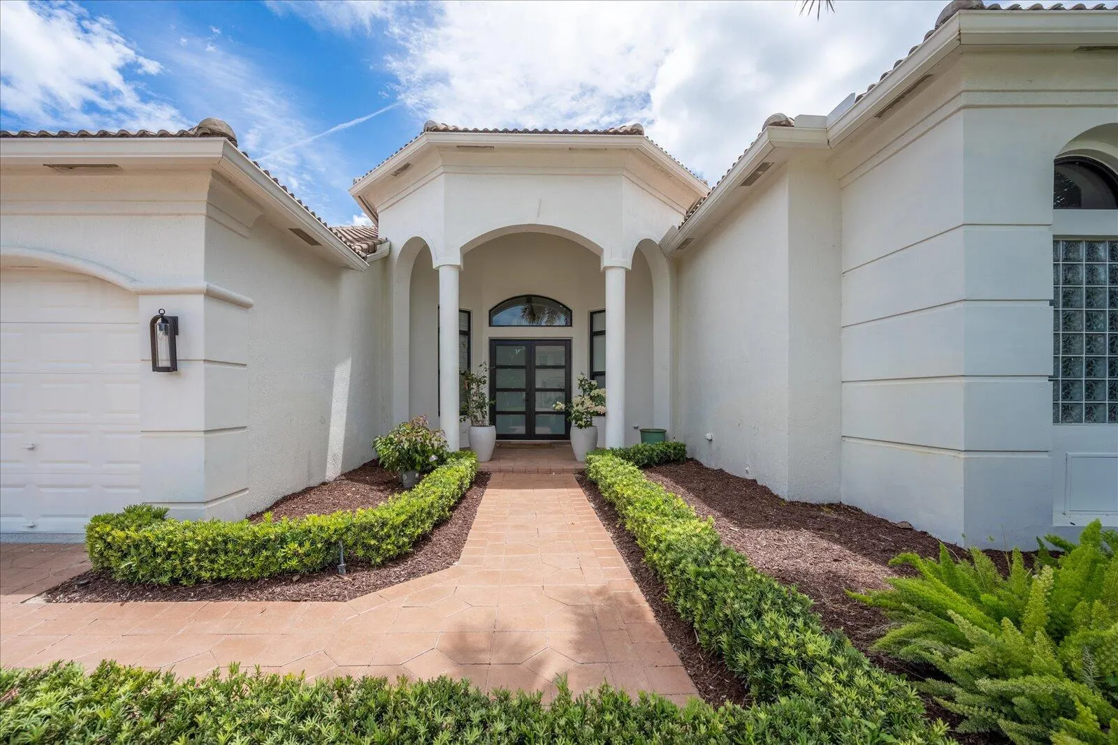 12520 Equine Lane
