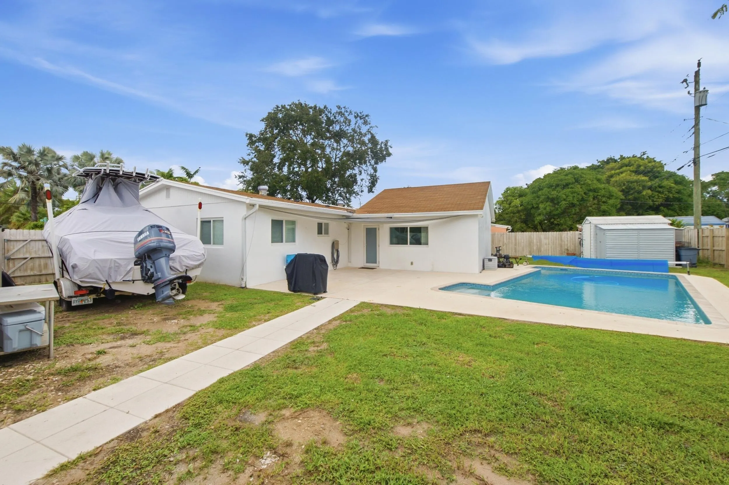 4999 SW 6TH Street