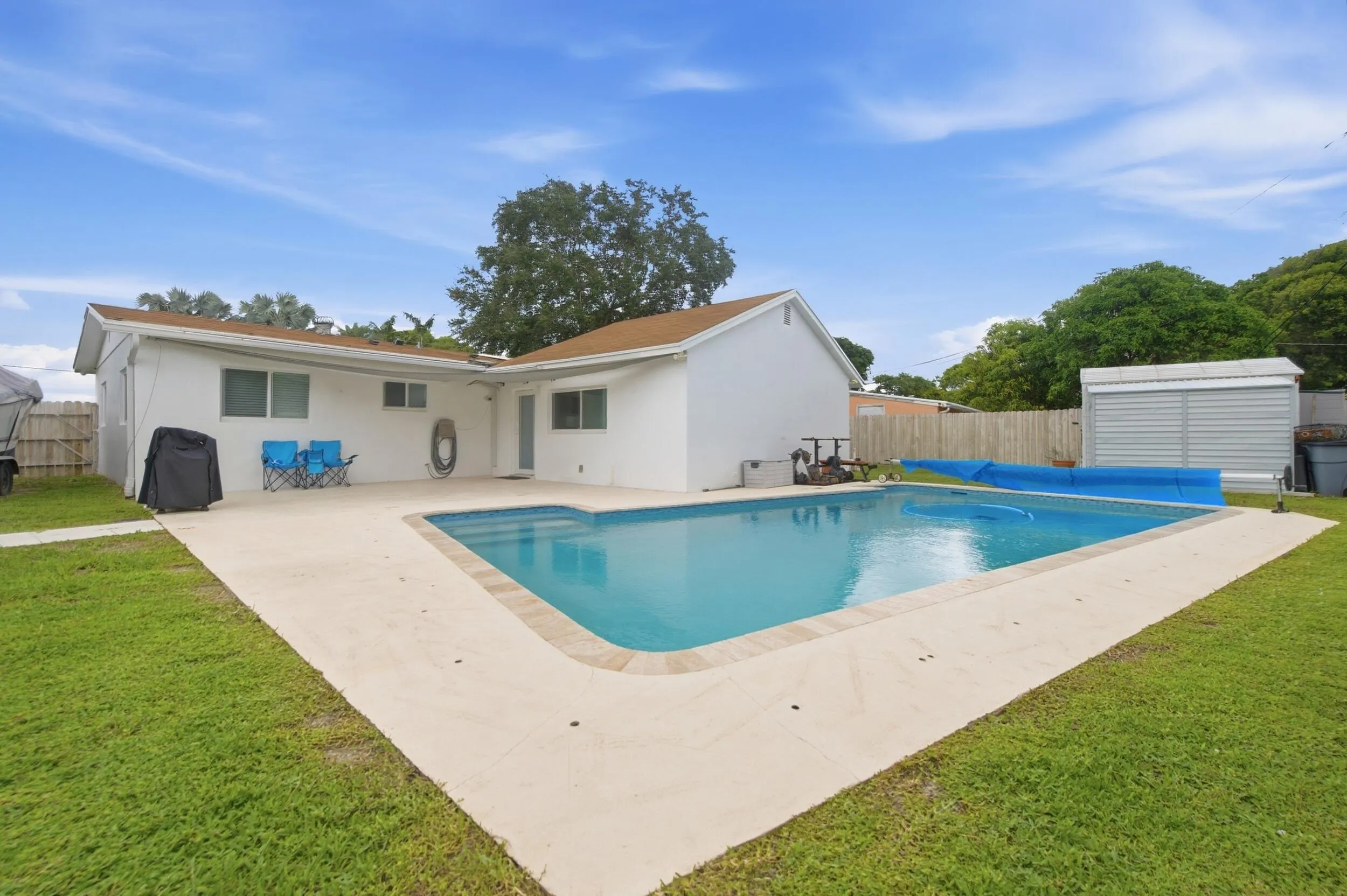 4999 SW 6TH Street