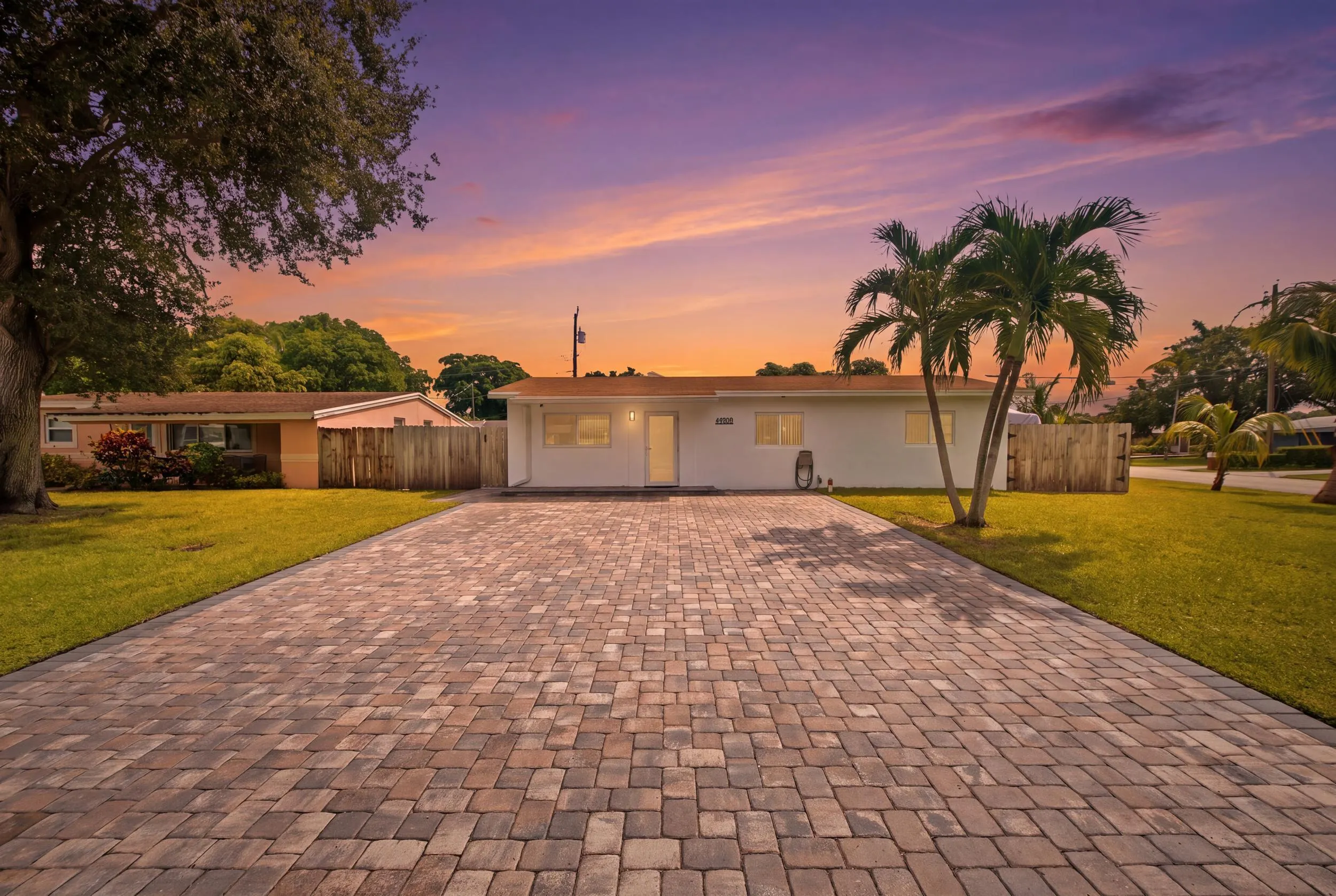 4999 SW 6TH Street