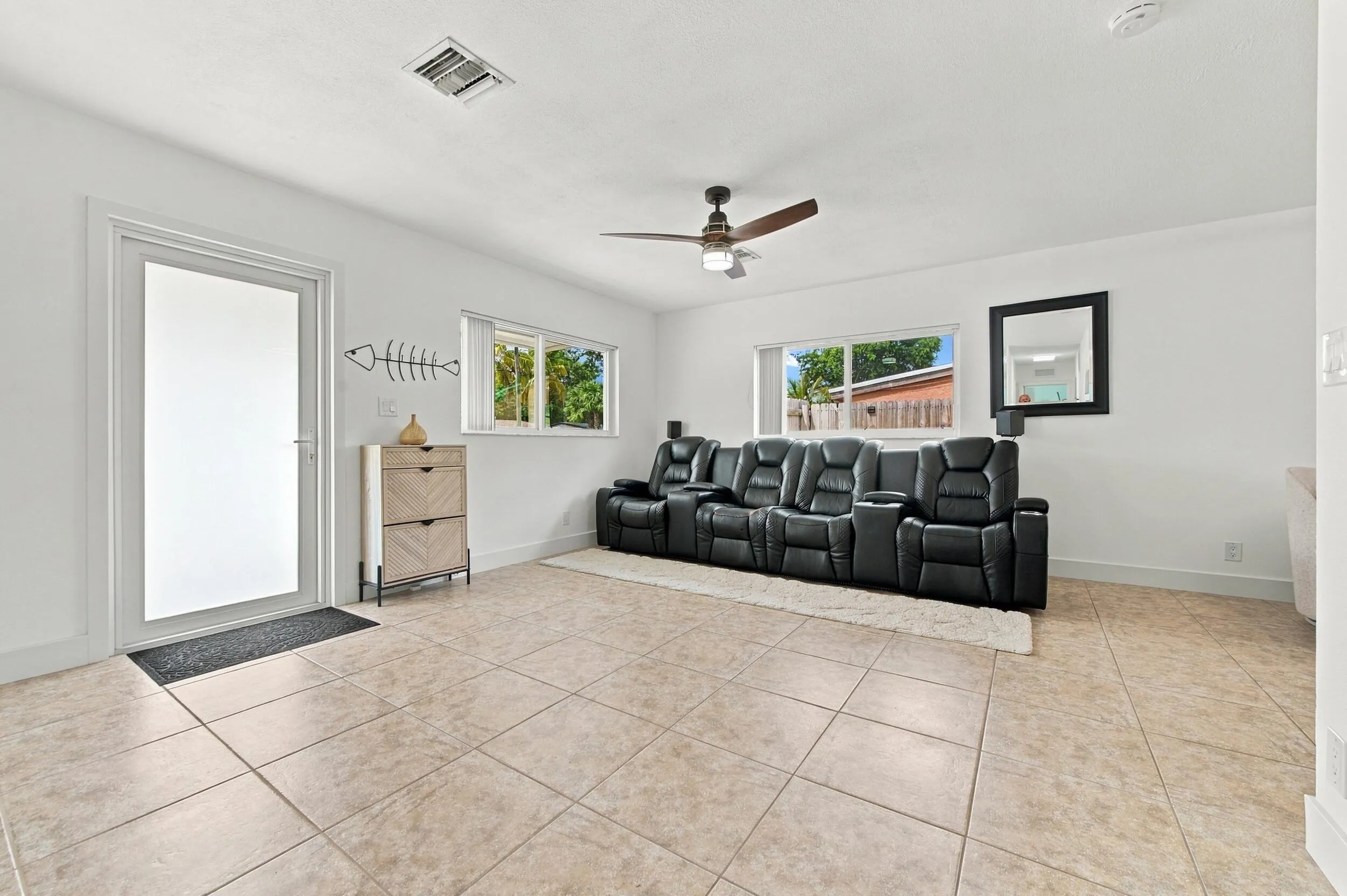 4999 SW 6TH Street
