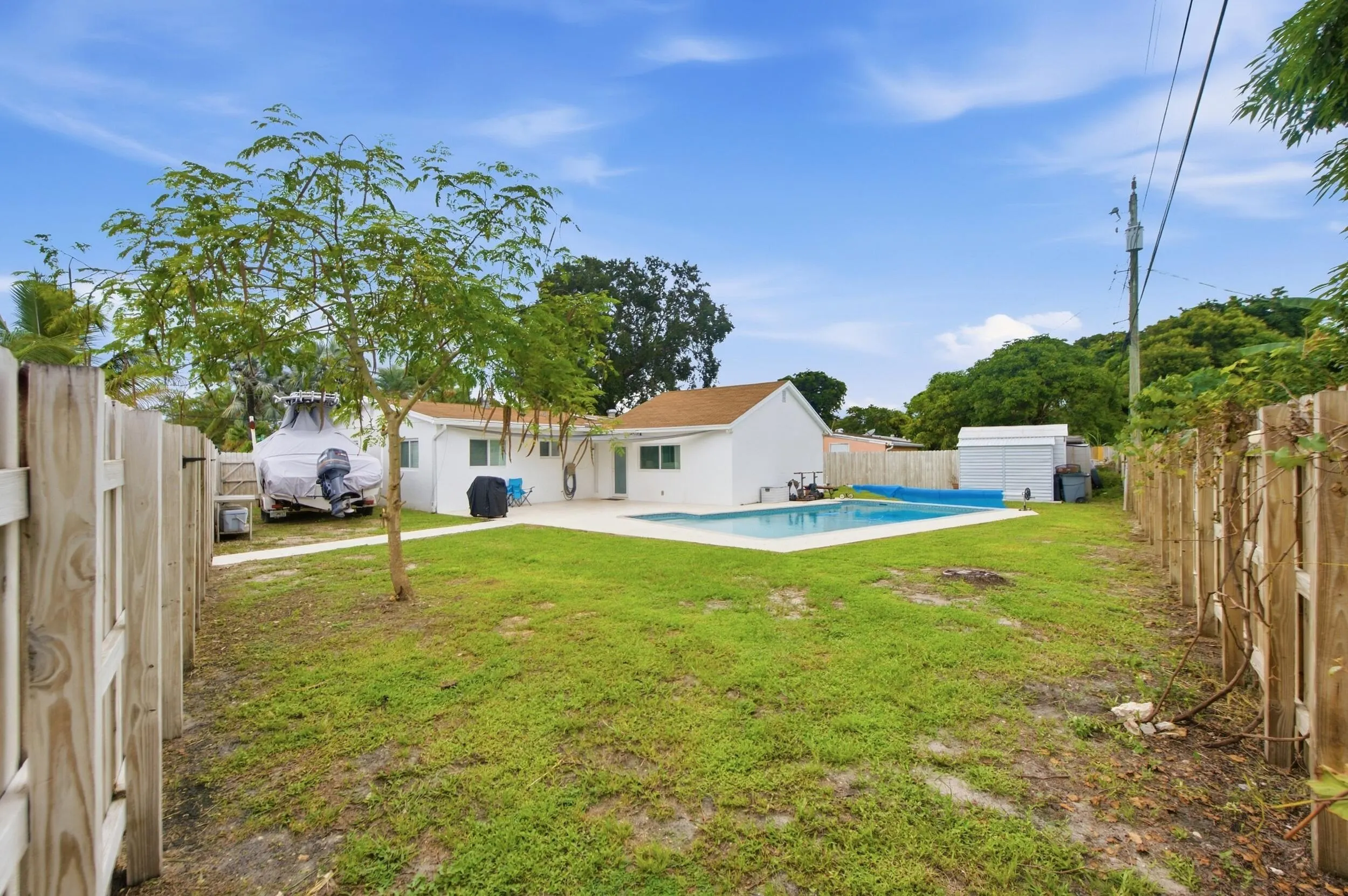 4999 SW 6TH Street