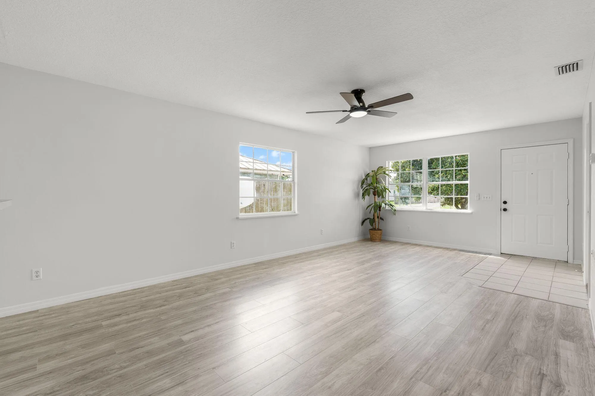 2150 87TH Court