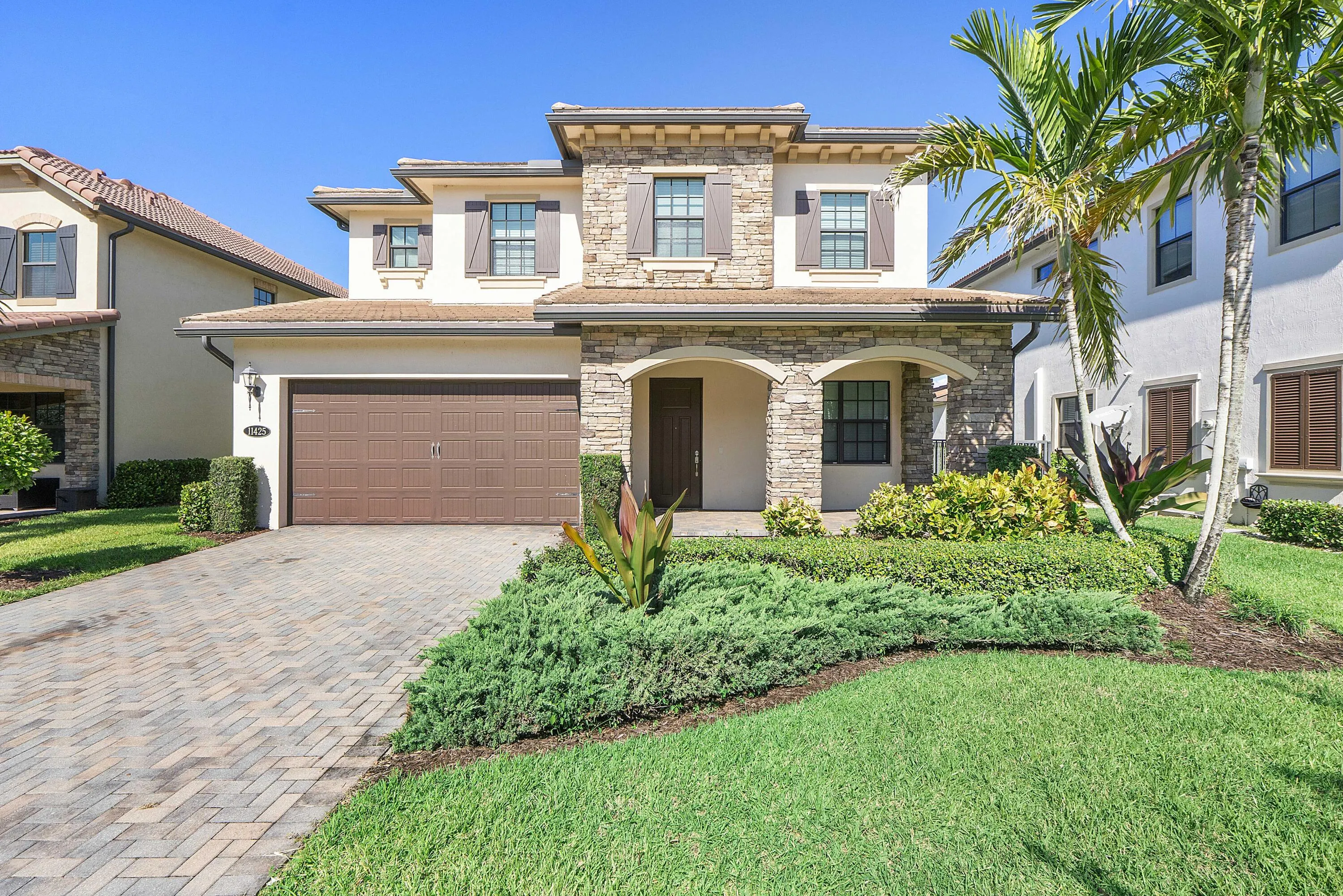 11425 WATERCREST Circle E