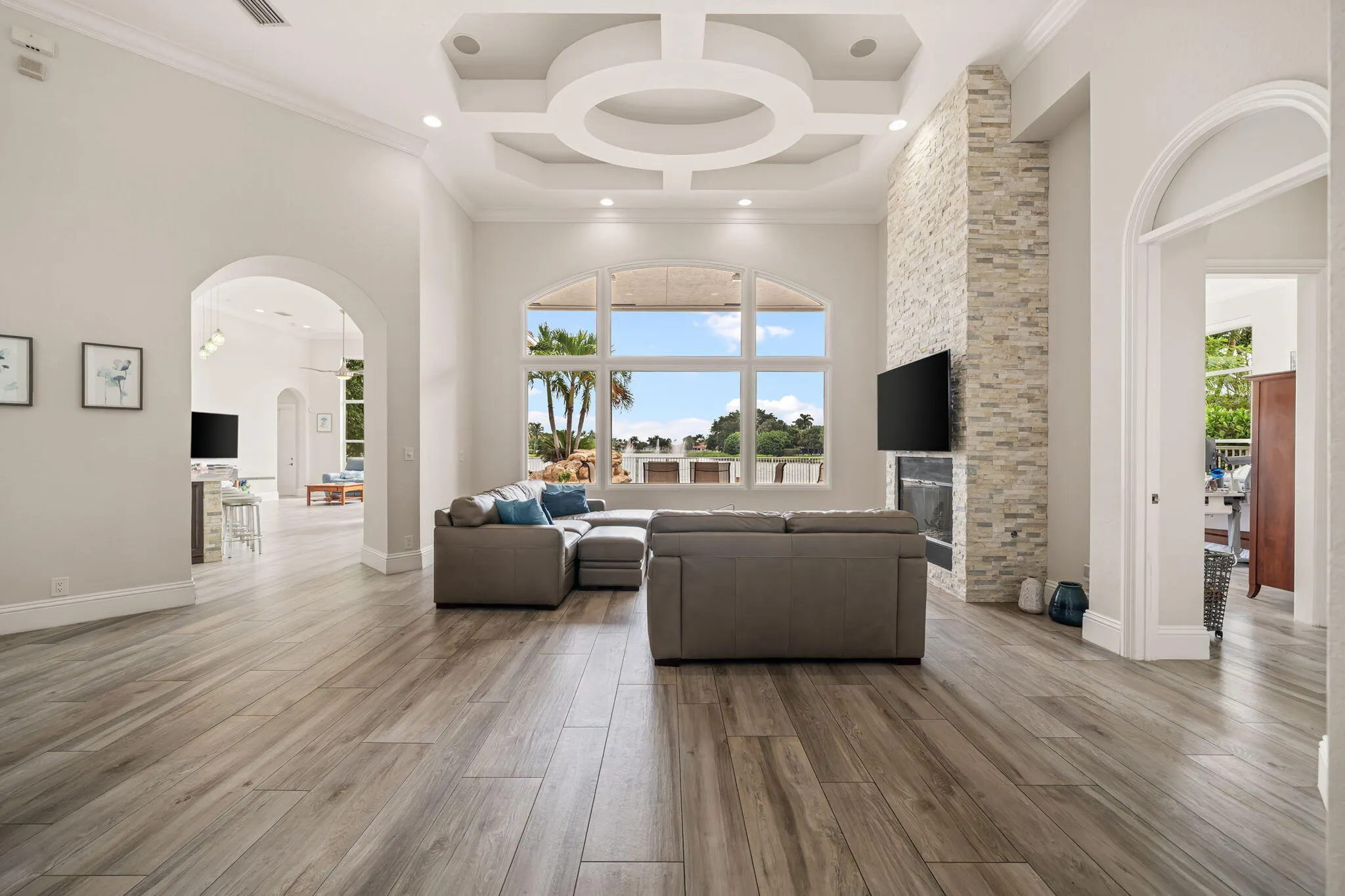 12537 Equine Lane