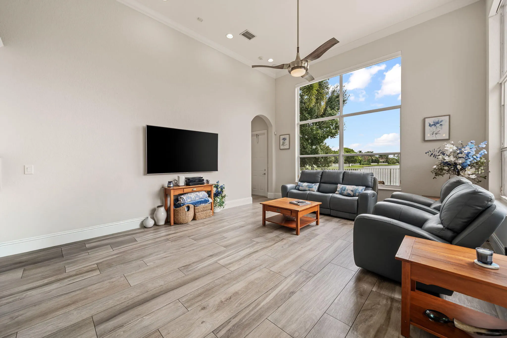 12537 Equine Lane