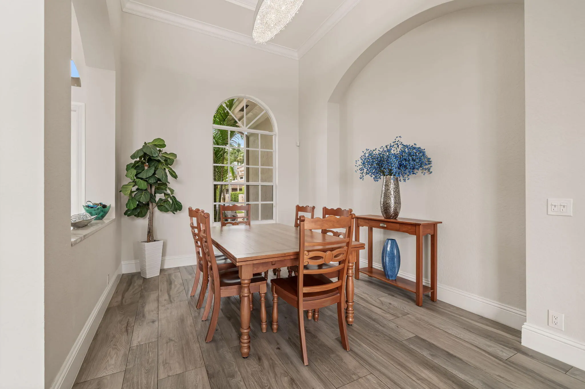 12537 Equine Lane