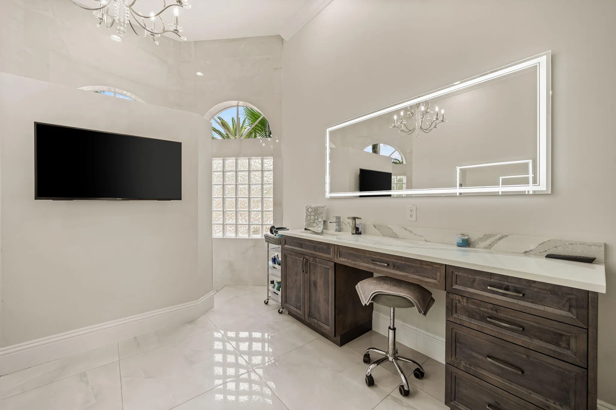 12537 Equine Lane