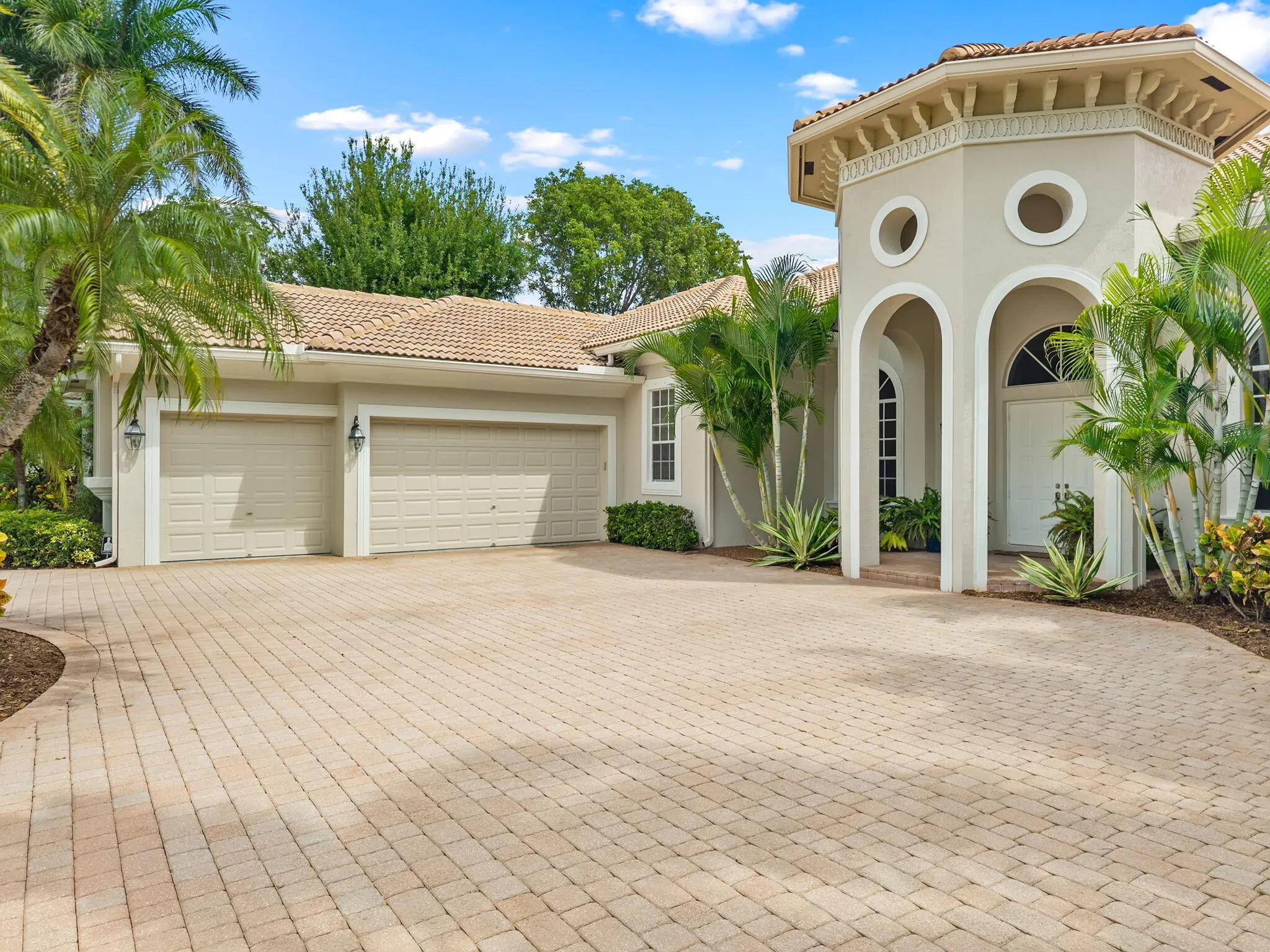 12537 Equine Lane
