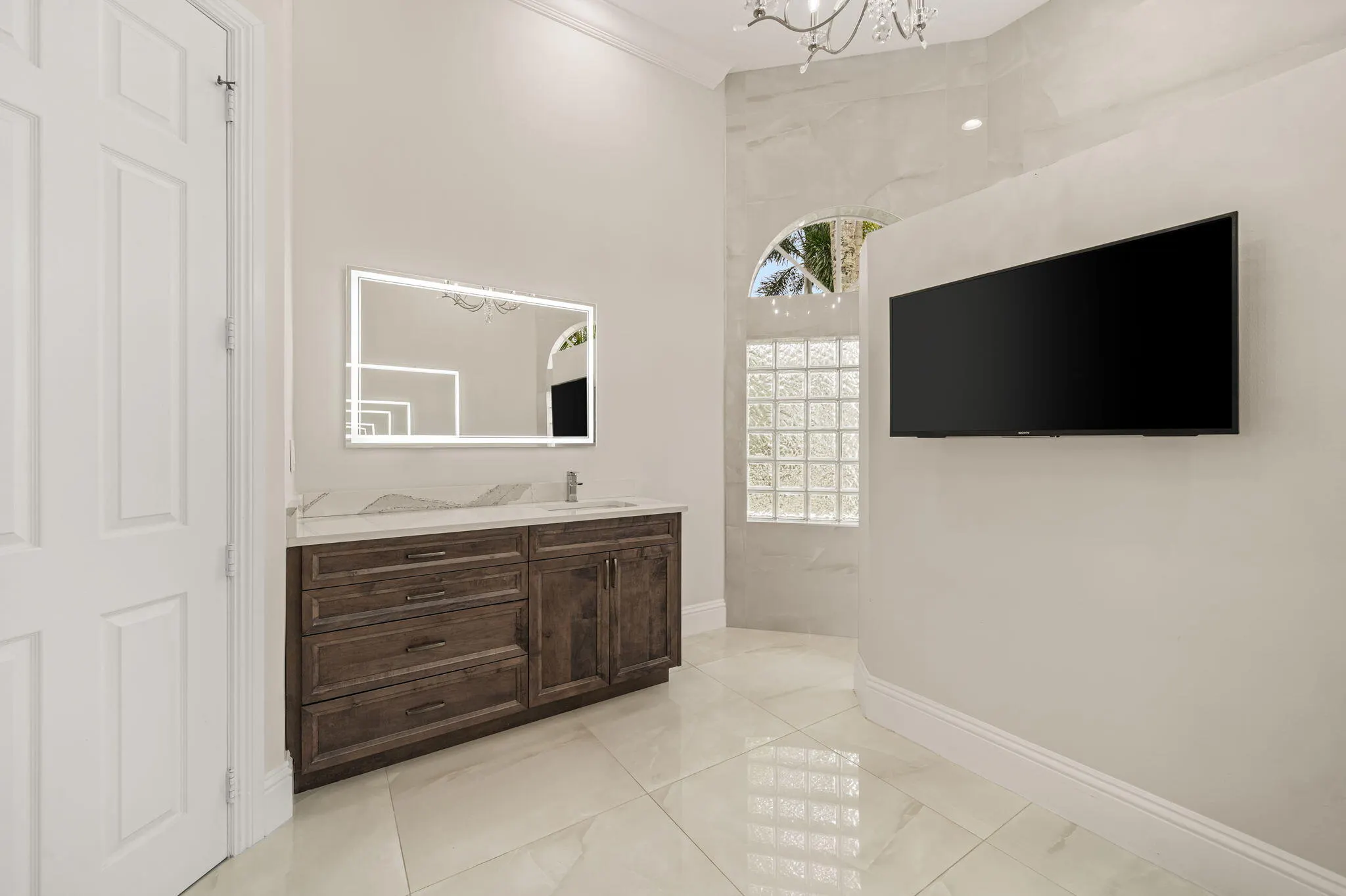 12537 Equine Lane