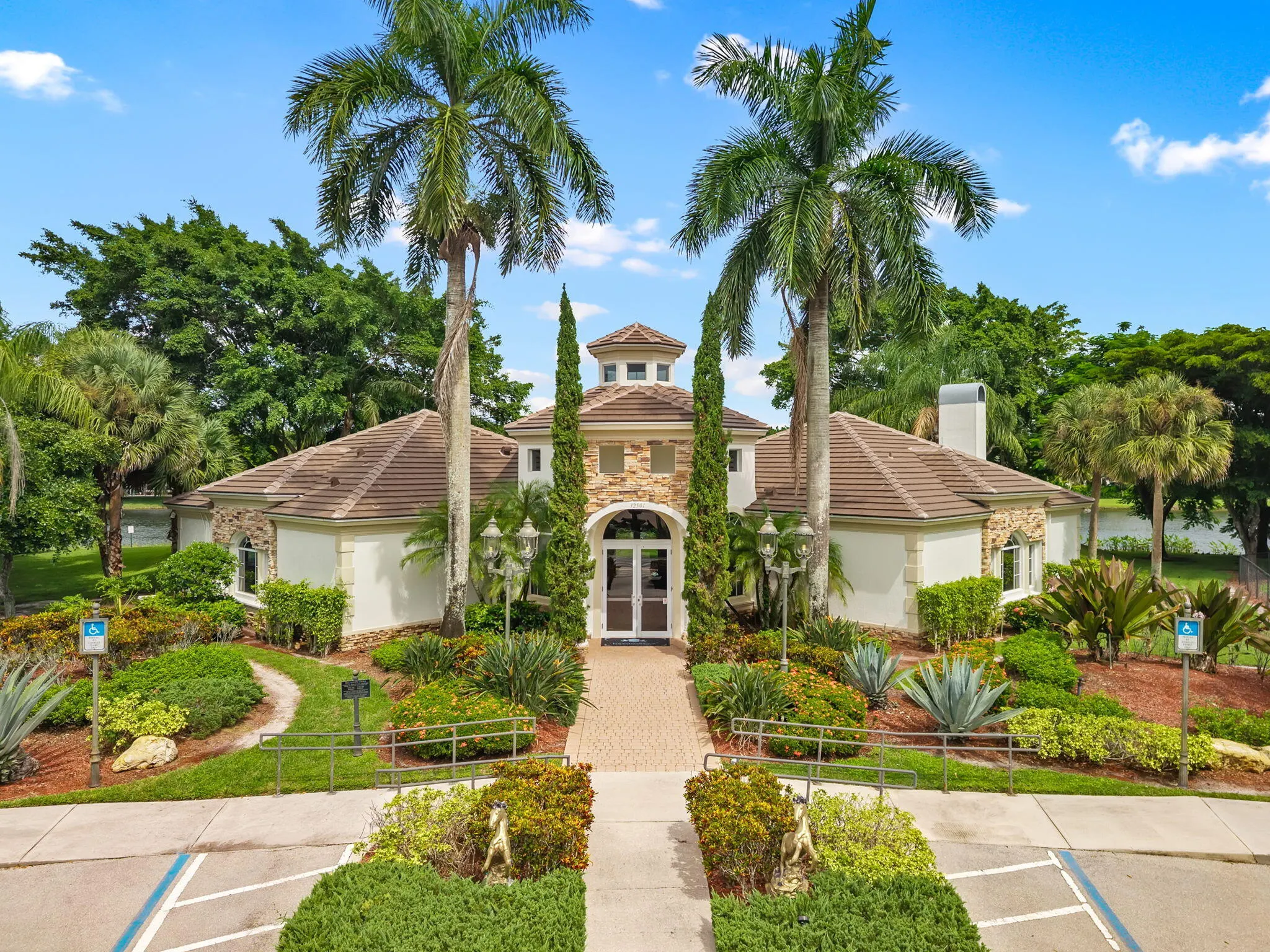 12537 Equine Lane