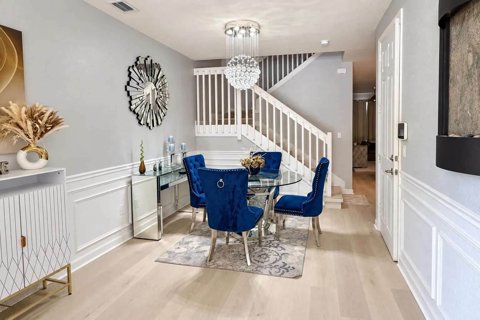 6943 Broadland Way