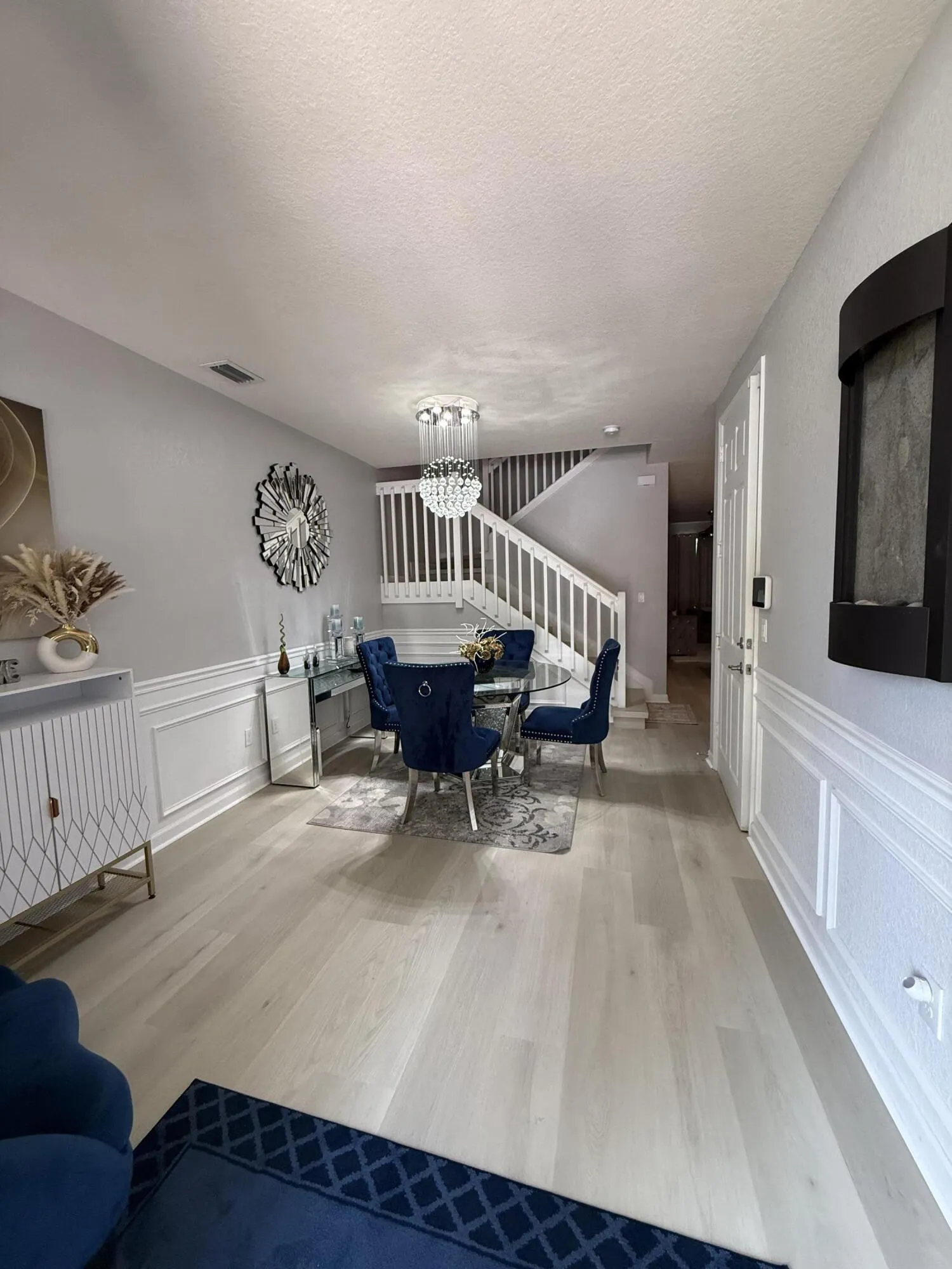 6943 Broadland Way