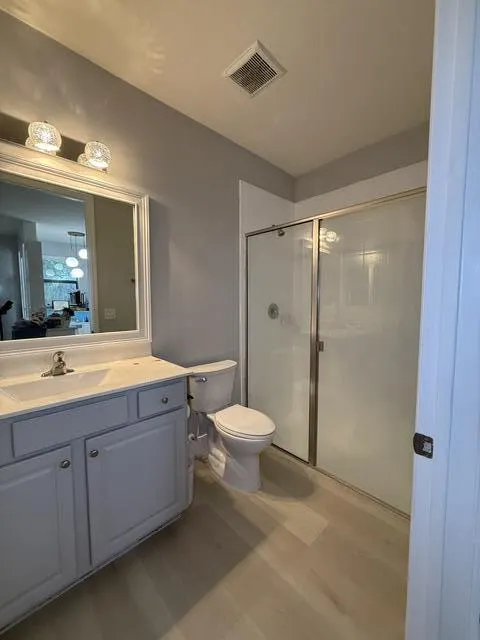 6943 Broadland Way