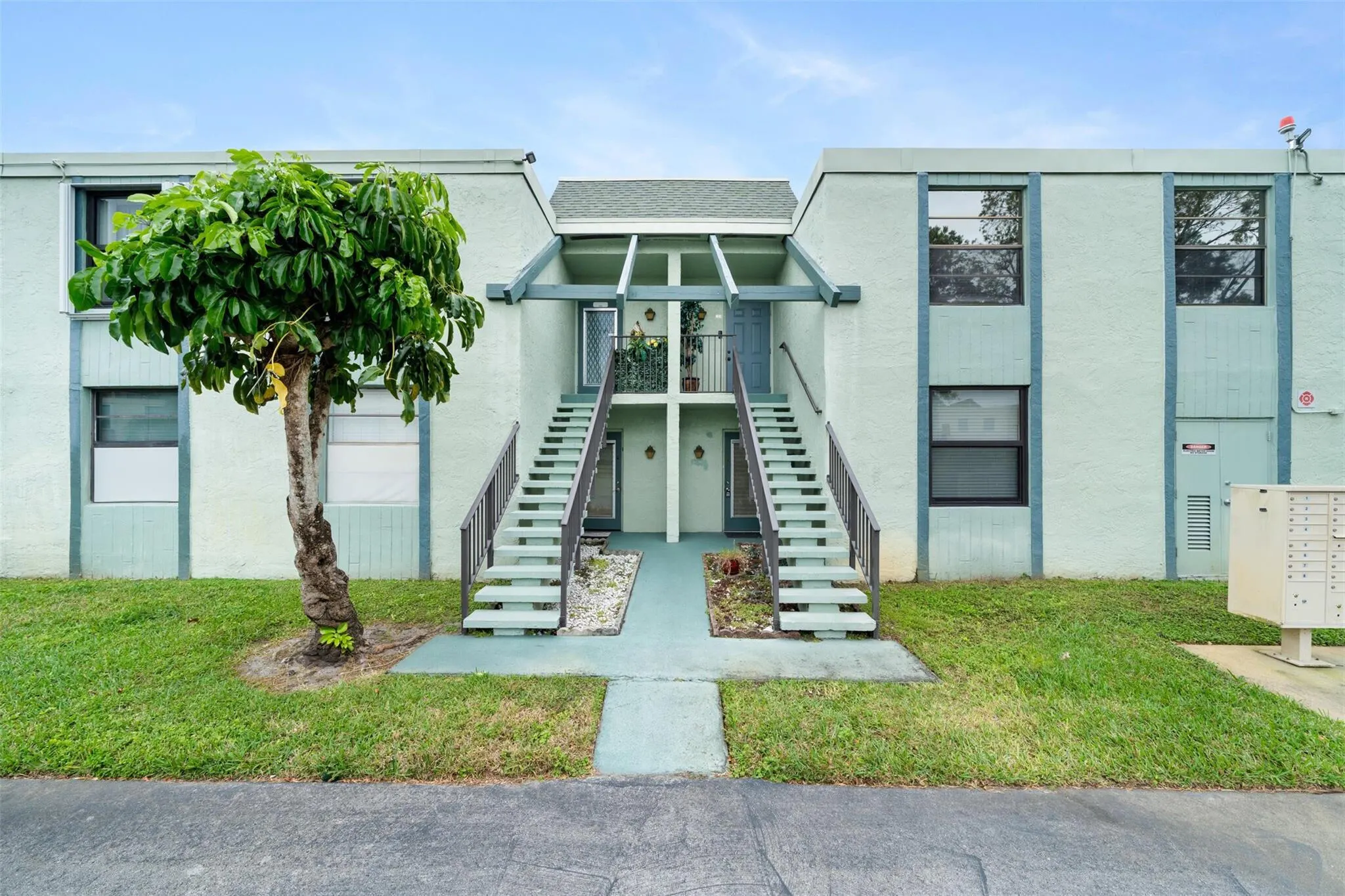 7350 NW 18th Street #104