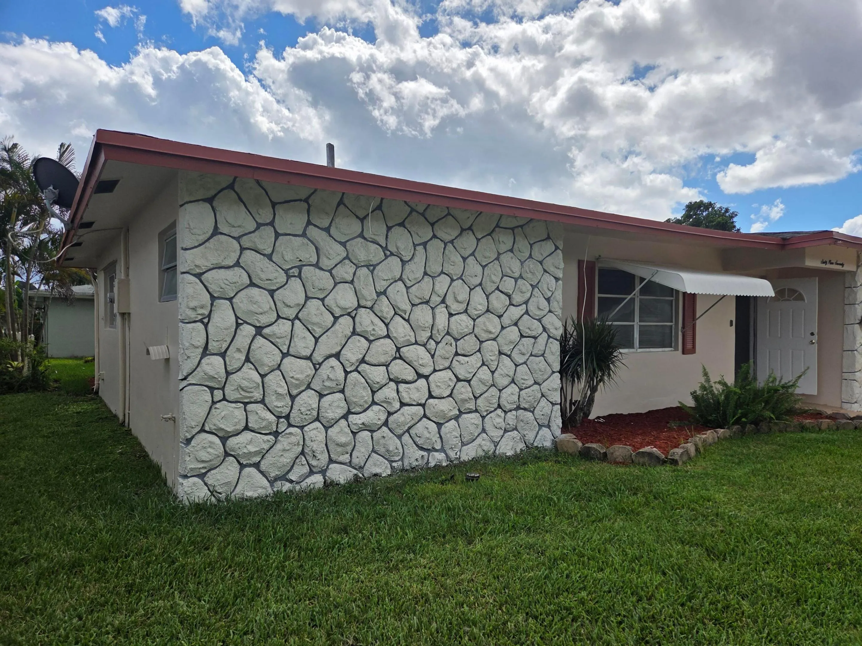 6970 NW 17th Court