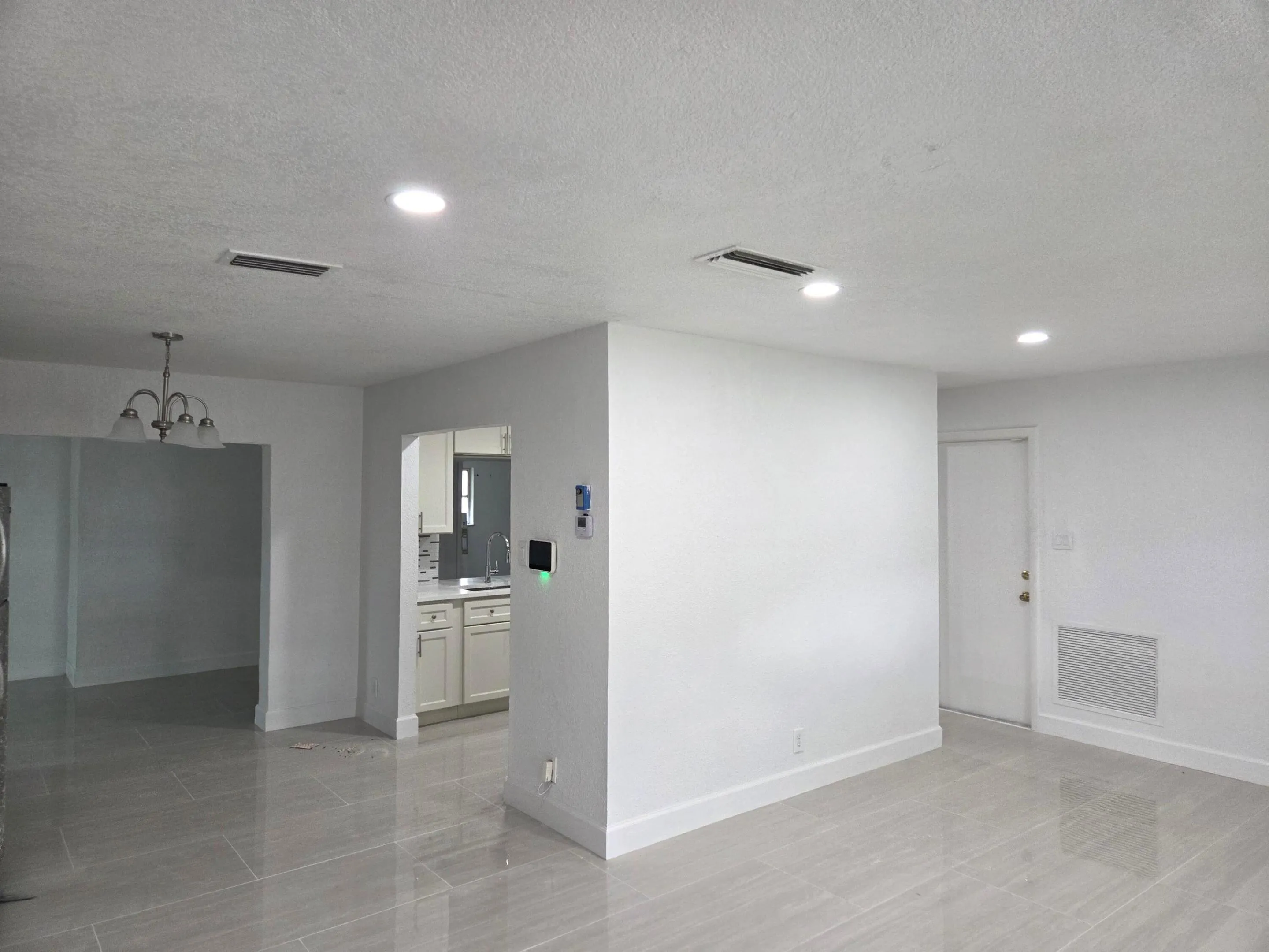 6970 NW 17th Court