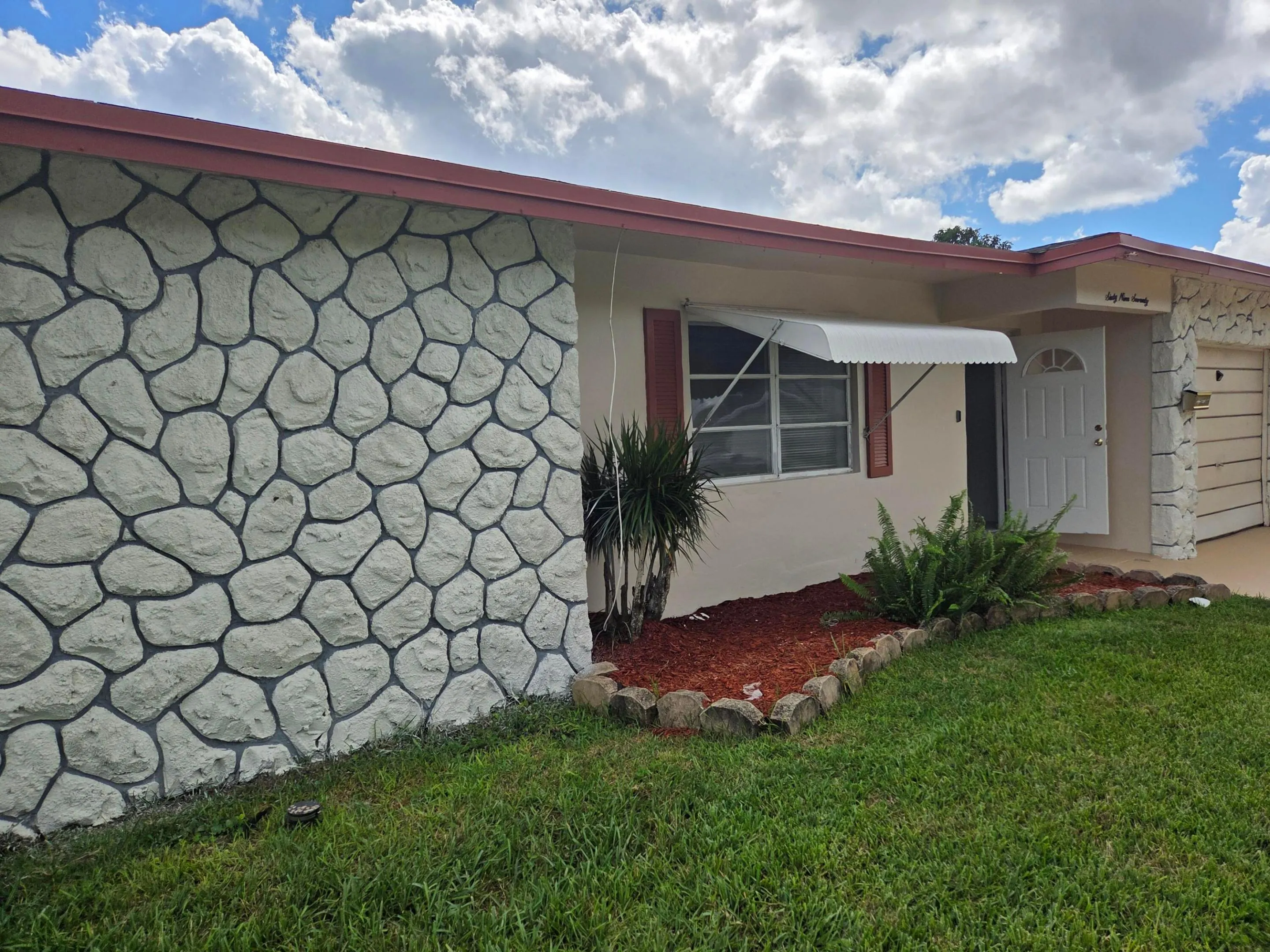 6970 NW 17th Court
