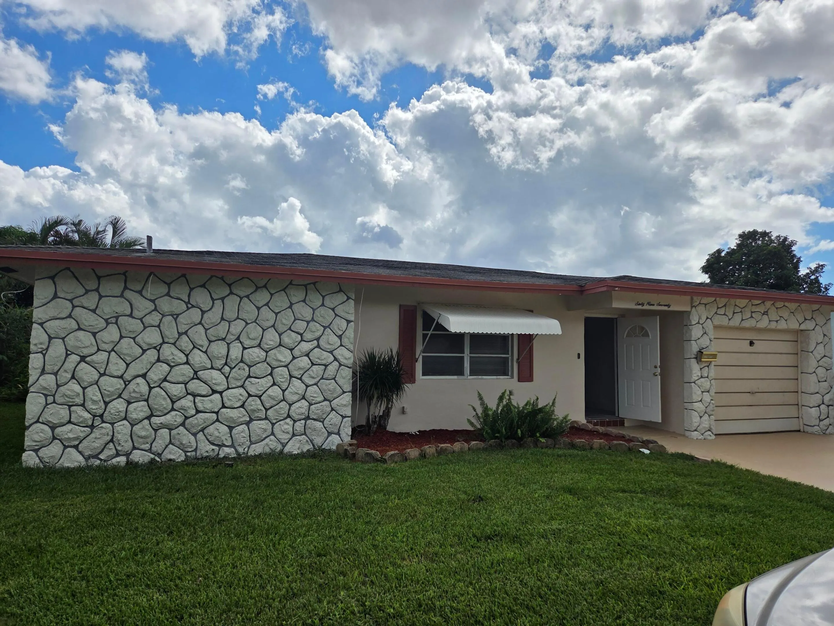 6970 NW 17th Court