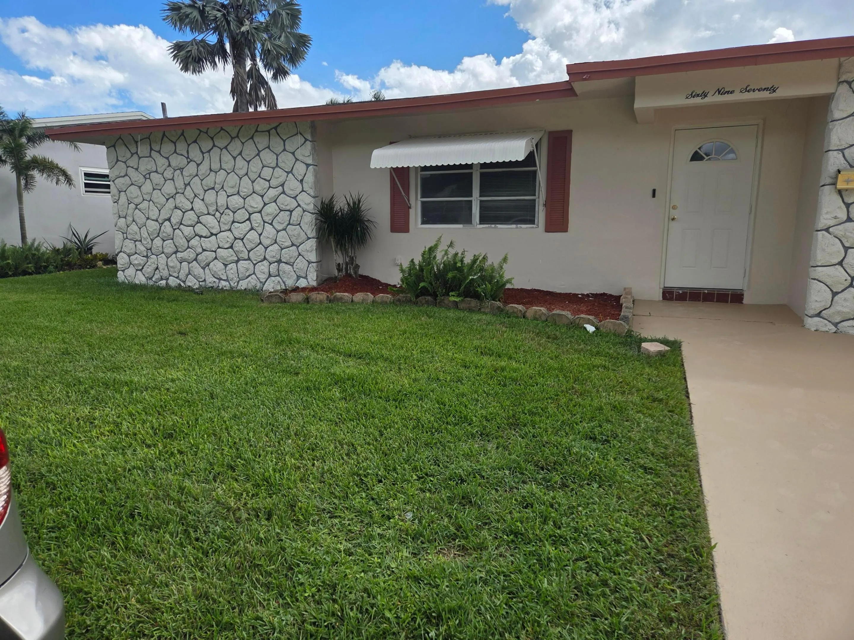 6970 NW 17th Court