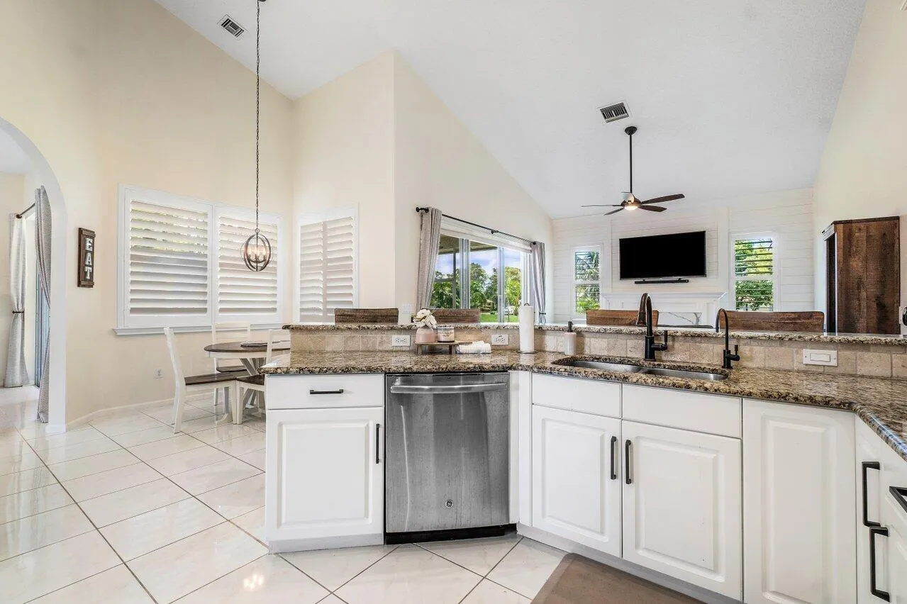 13514 NORTHUMBERLAND Circle