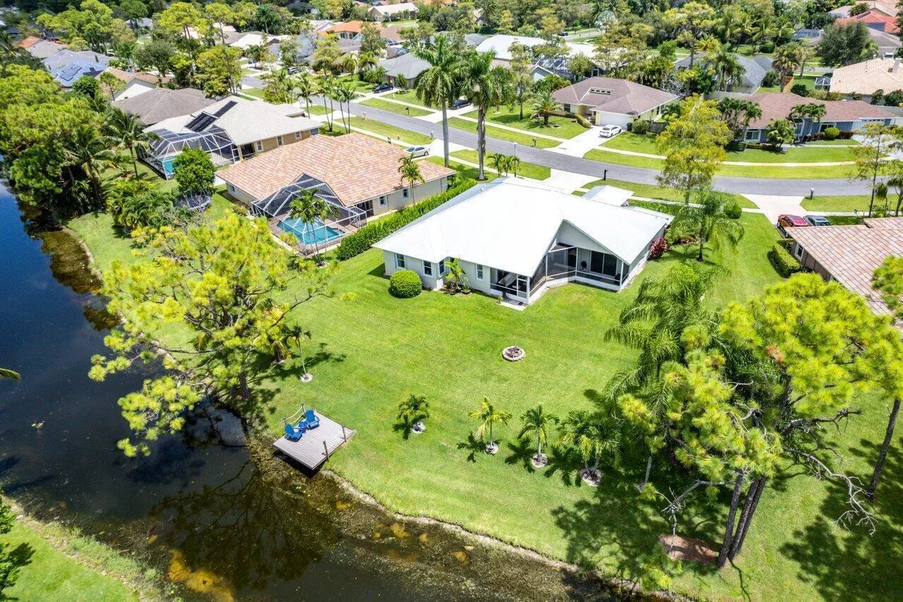 13514 NORTHUMBERLAND Circle
