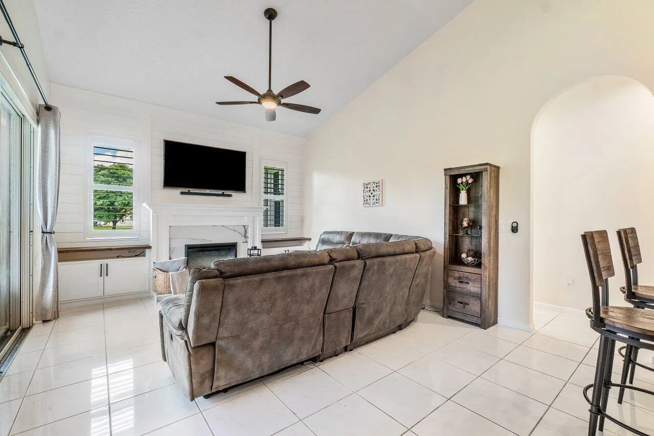 13514 NORTHUMBERLAND Circle