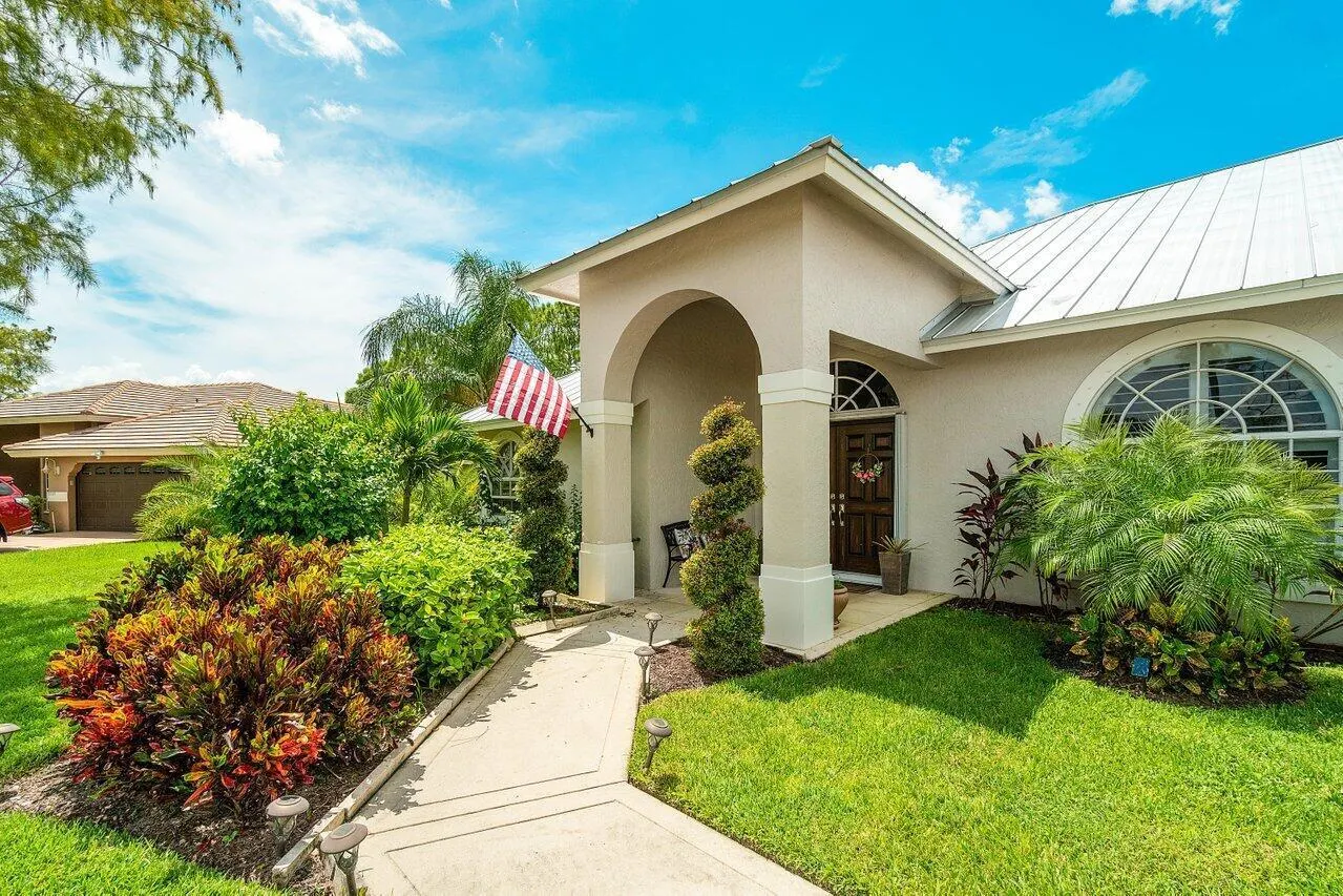 13514 NORTHUMBERLAND Circle