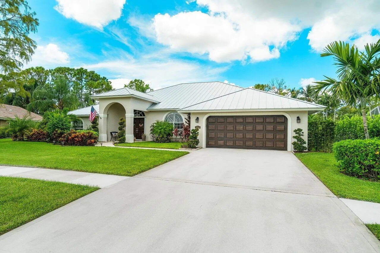 13514 NORTHUMBERLAND Circle