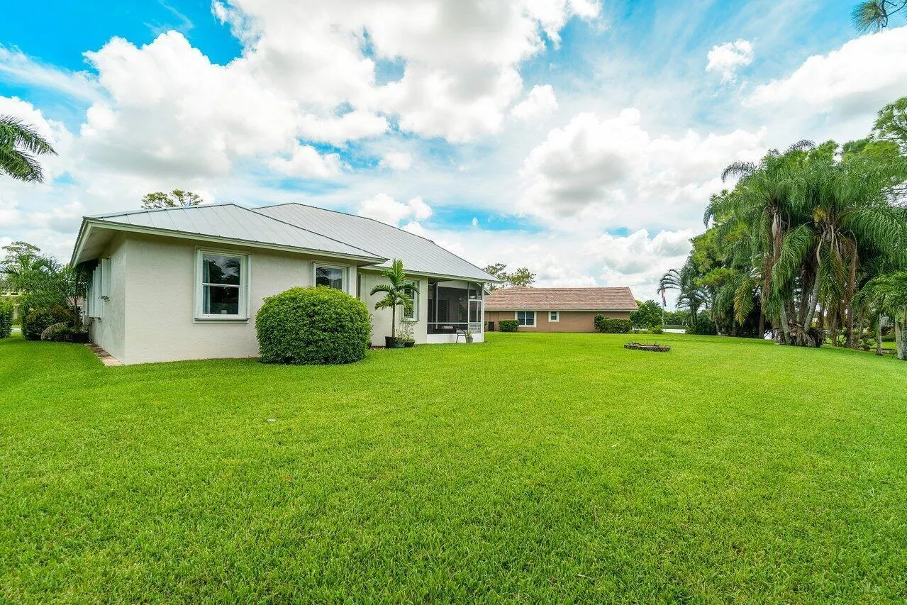 13514 NORTHUMBERLAND Circle