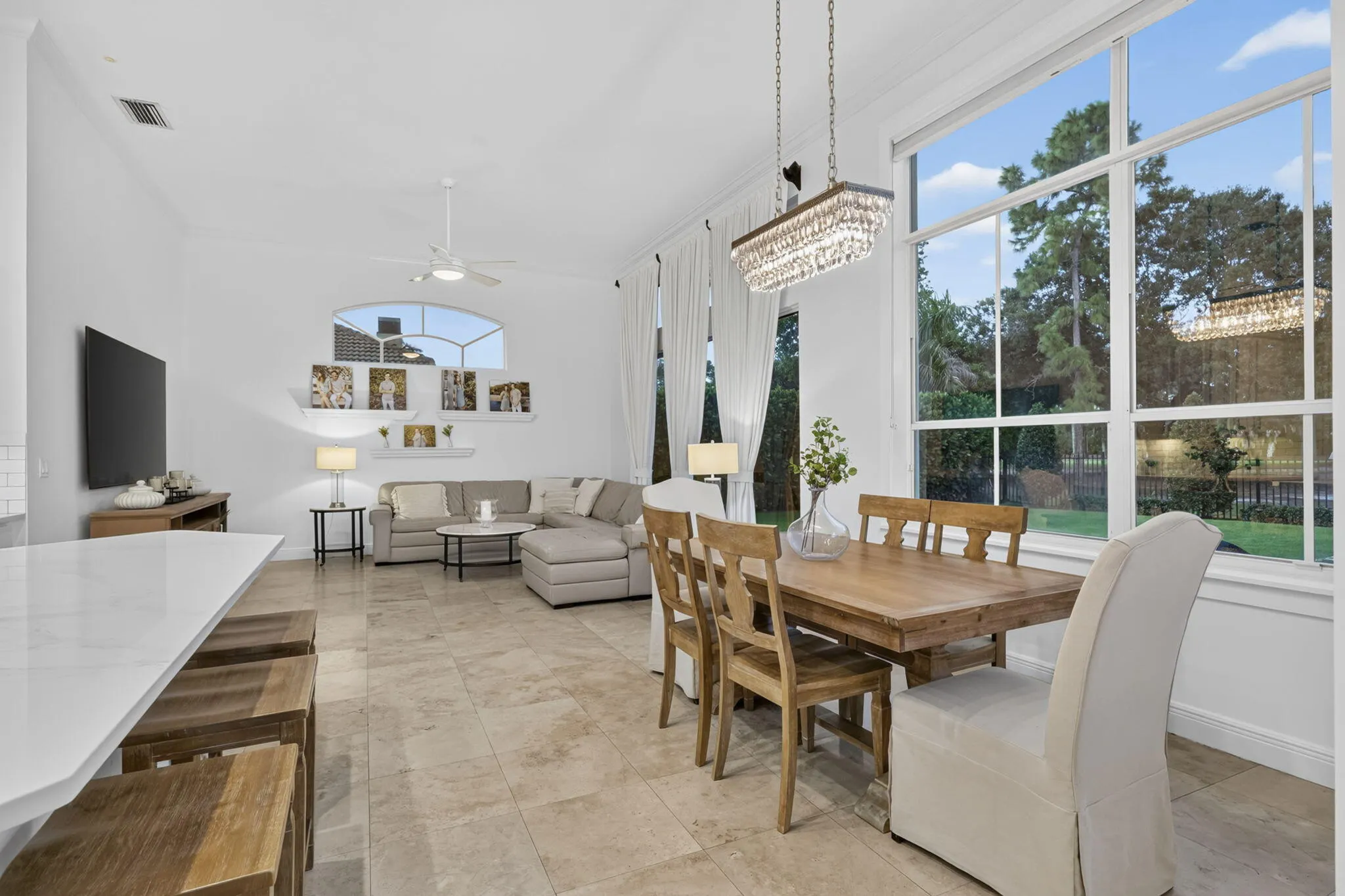 851 FOREST GLEN Lane