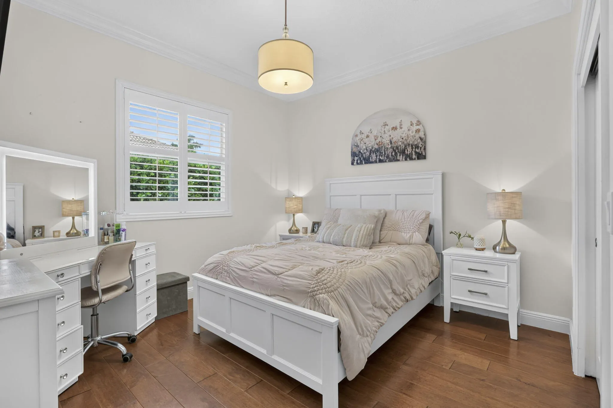 851 FOREST GLEN Lane