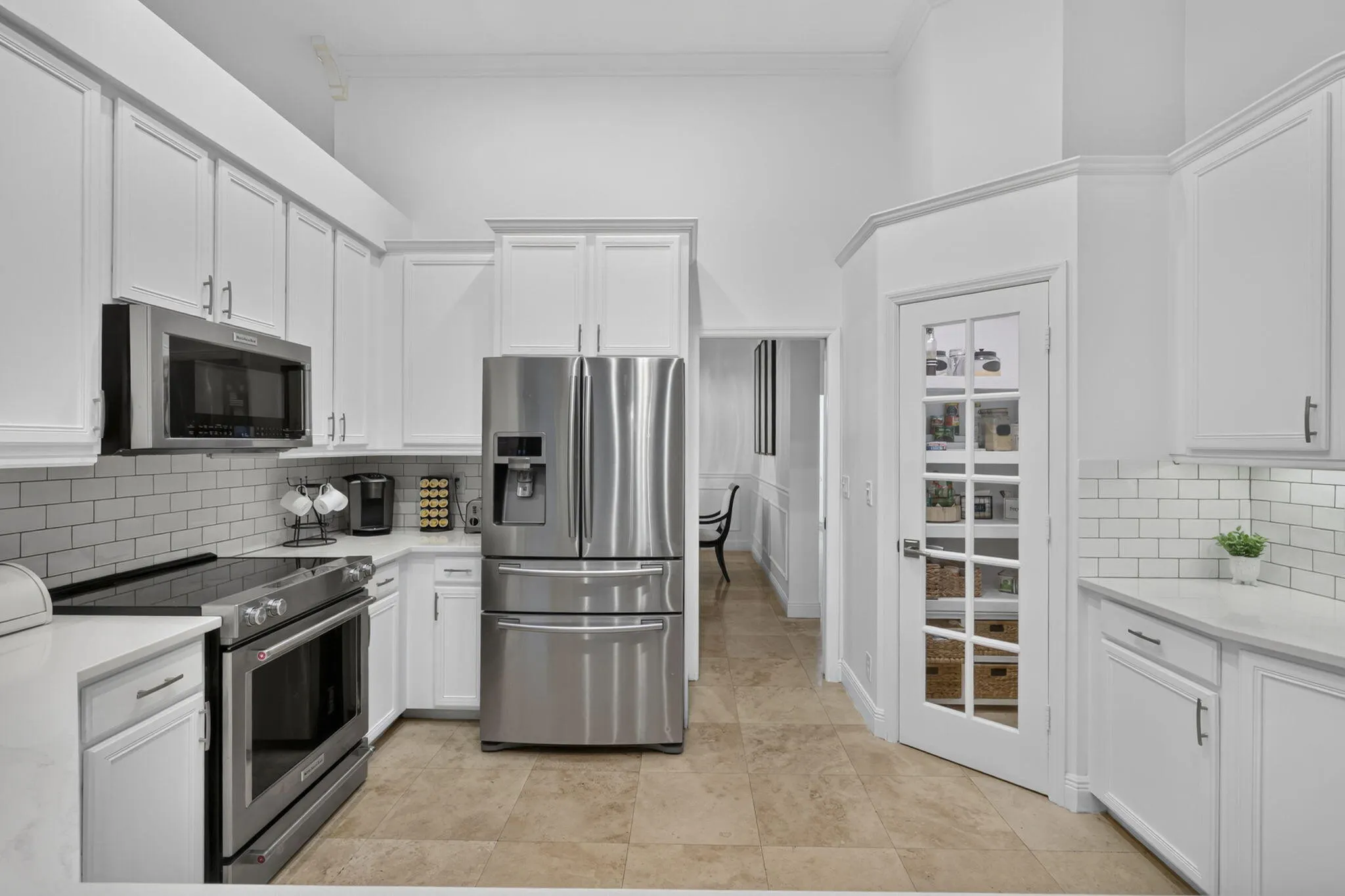 851 FOREST GLEN Lane