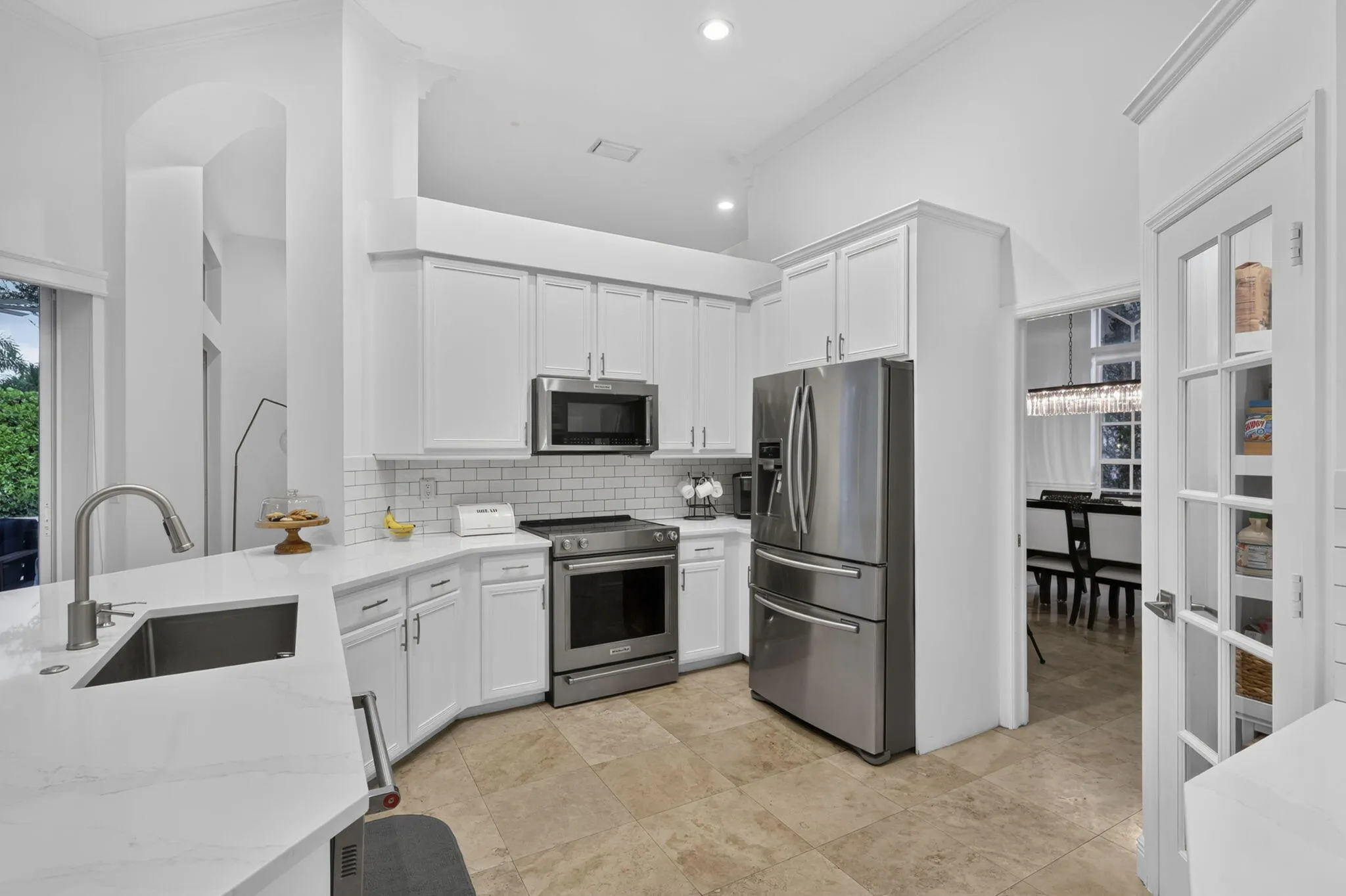 851 FOREST GLEN Lane
